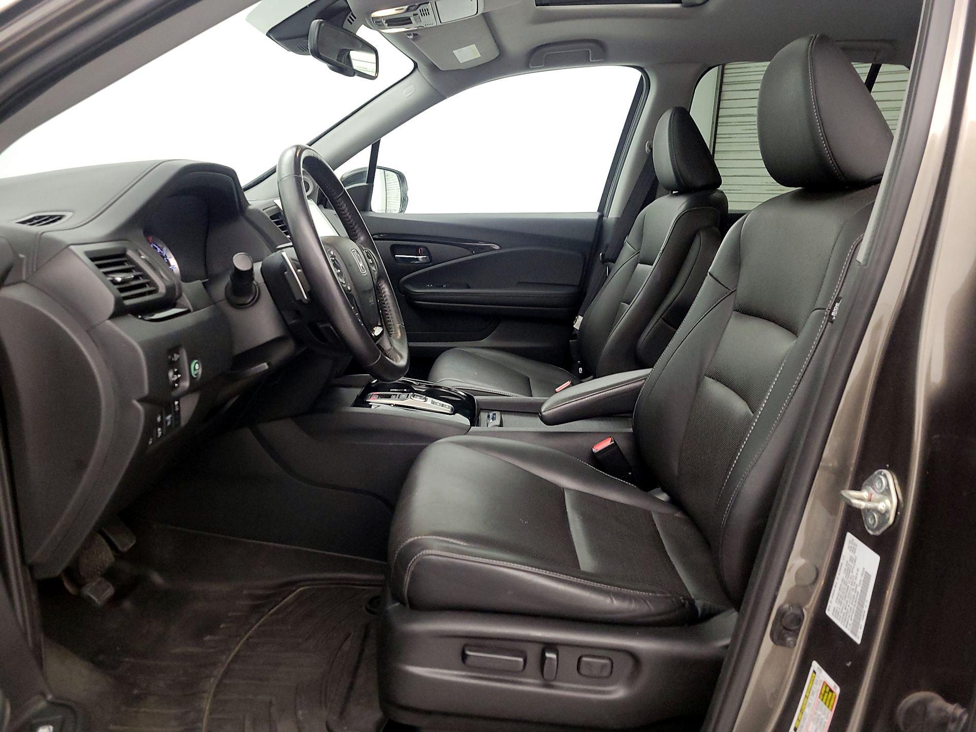 Thumbnail: 2020 Honda Ridgeline - 11