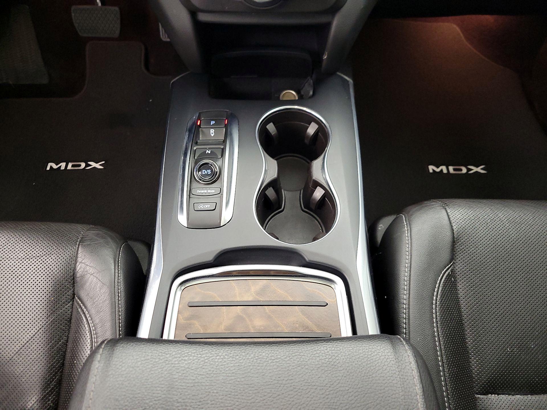 Thumbnail: 2019 Acura MDX - 18