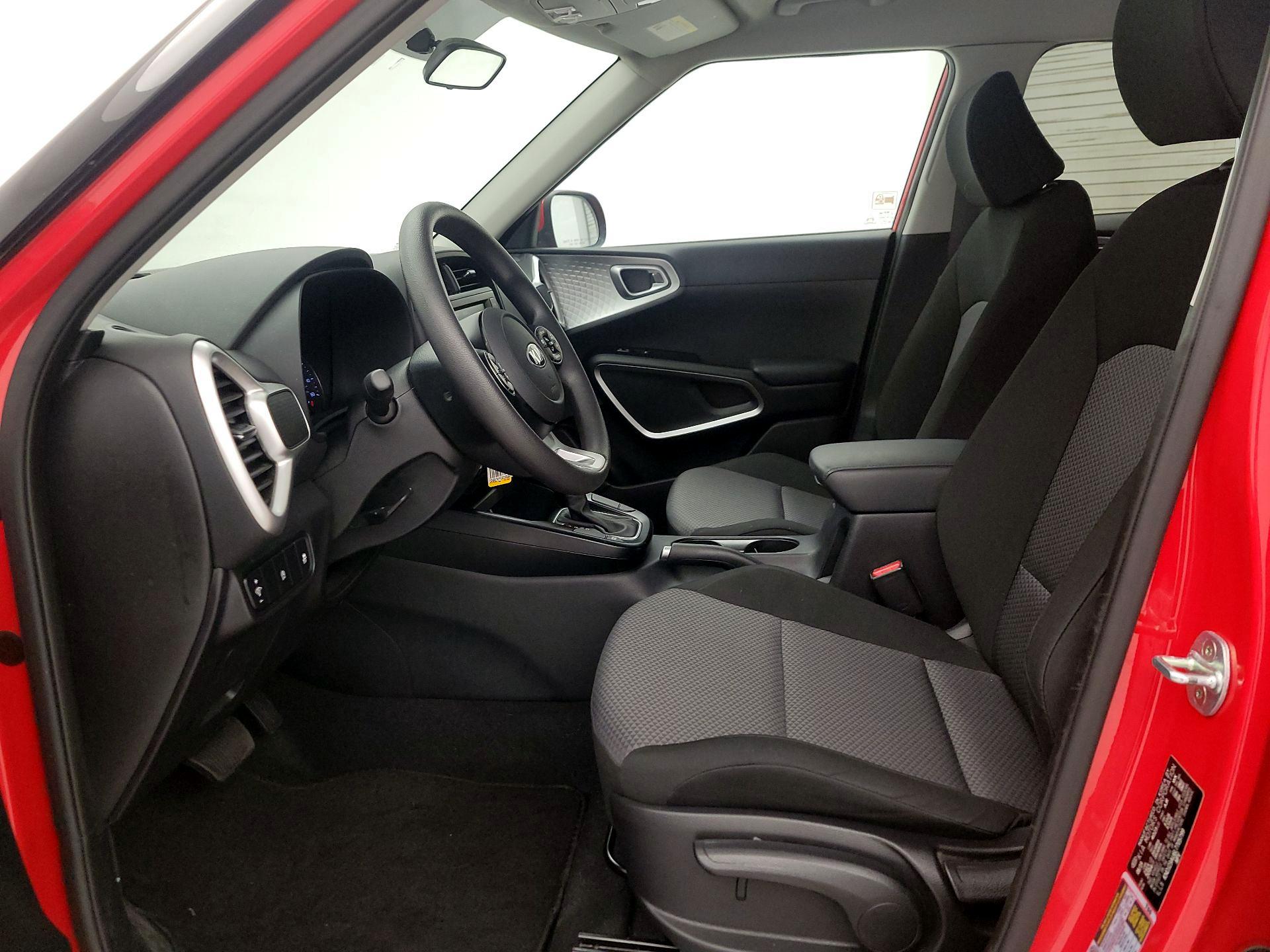 Thumbnail: 2020 Kia Soul - 11