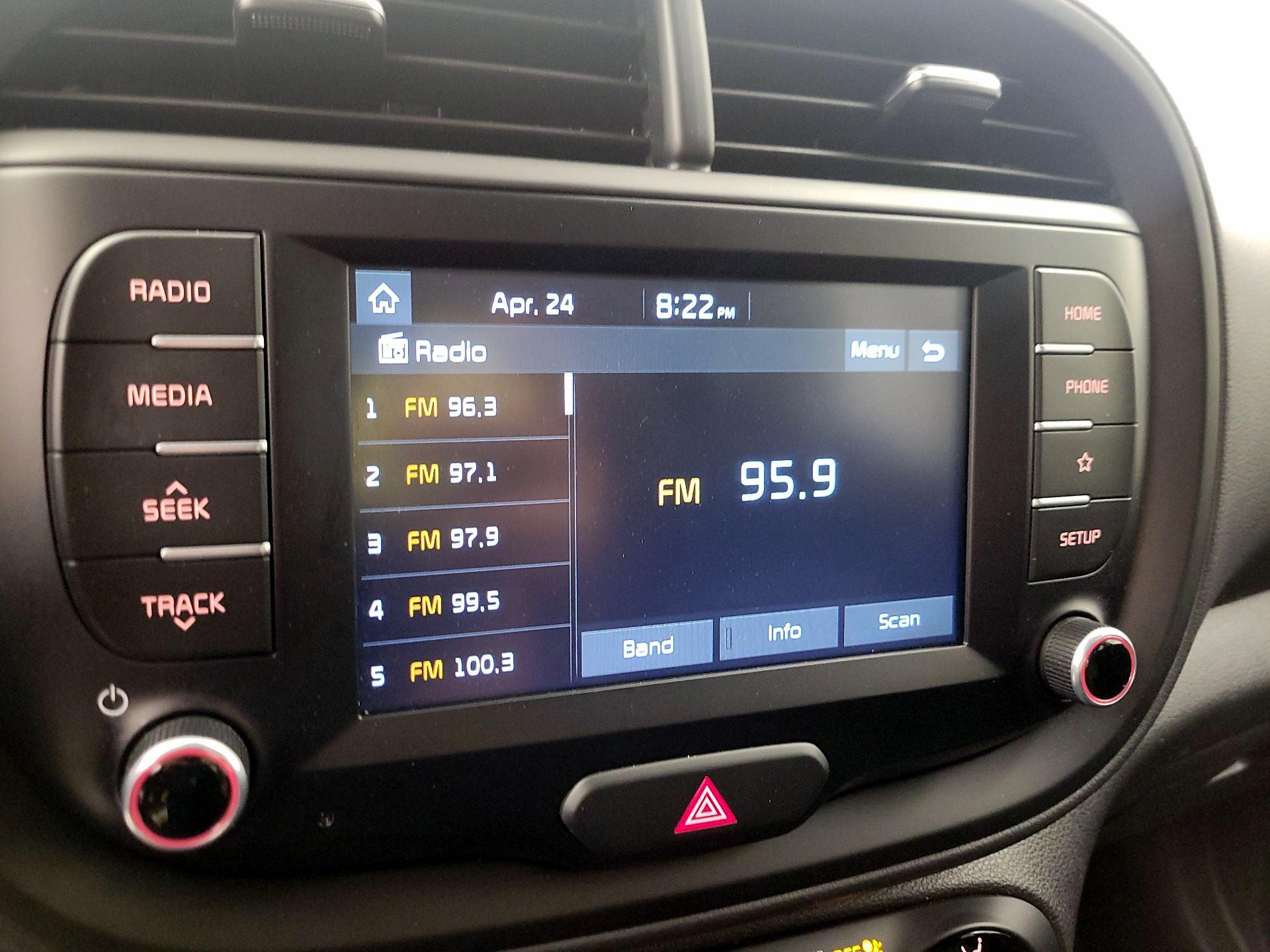 Thumbnail: 2020 Kia Soul - 15