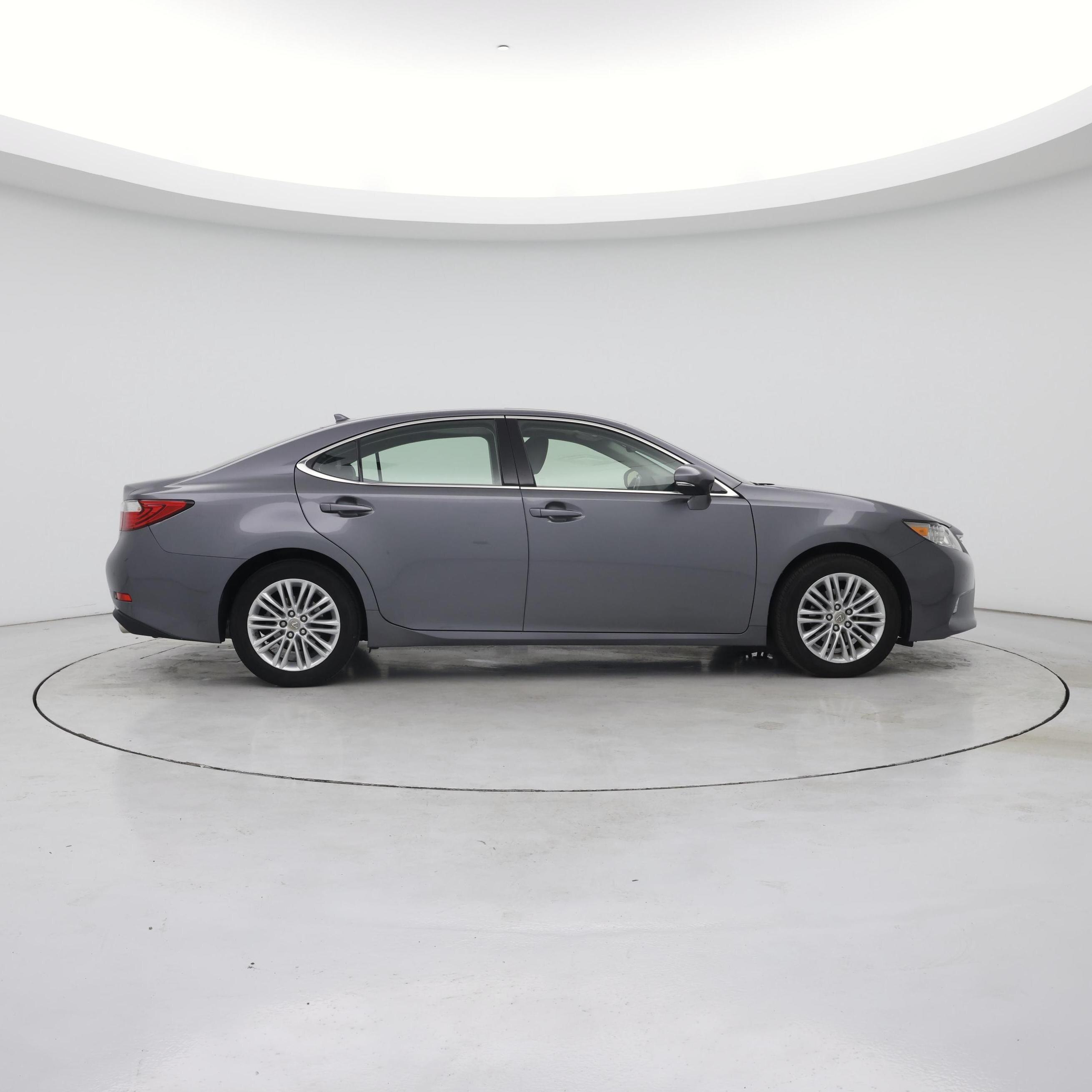 Thumbnail: 2014 Lexus ES - 7