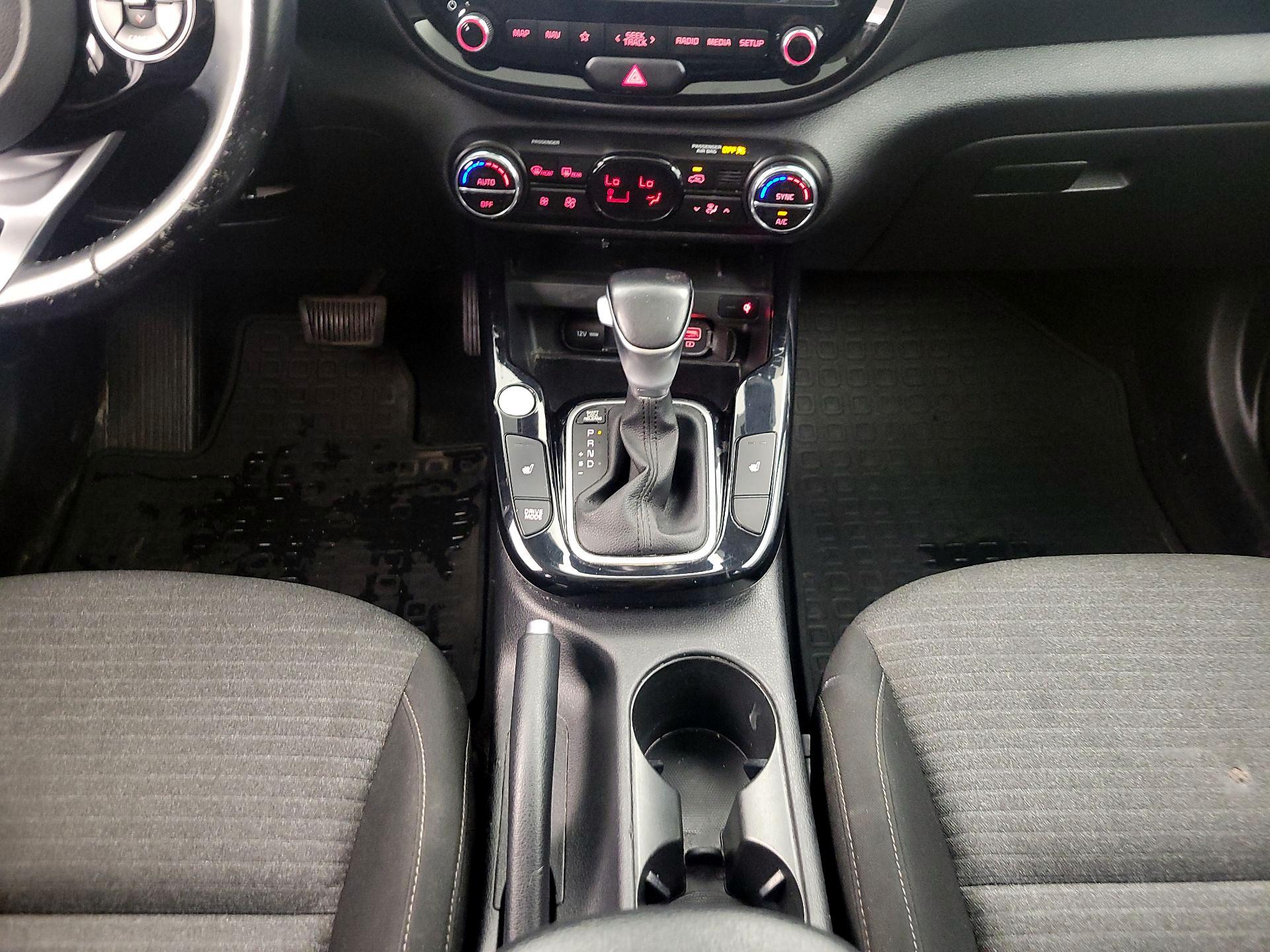 Thumbnail: 2021 Kia Soul - 18
