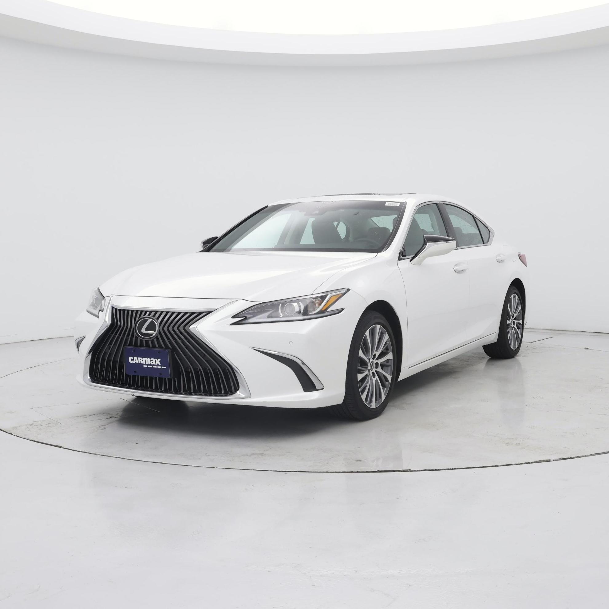 Thumbnail: 2019 Lexus ES - 4
