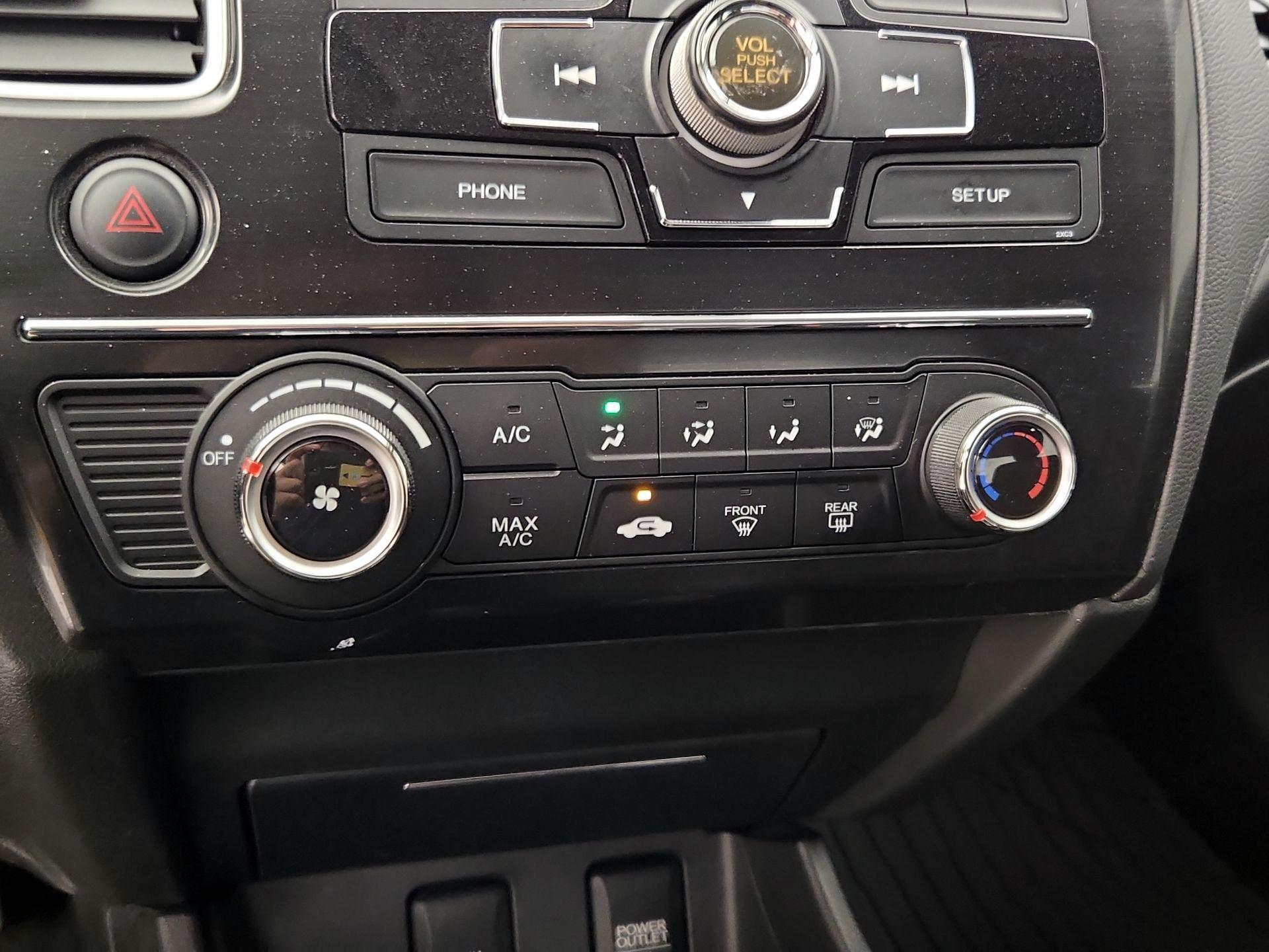 Thumbnail: 2015 Honda Civic - 16