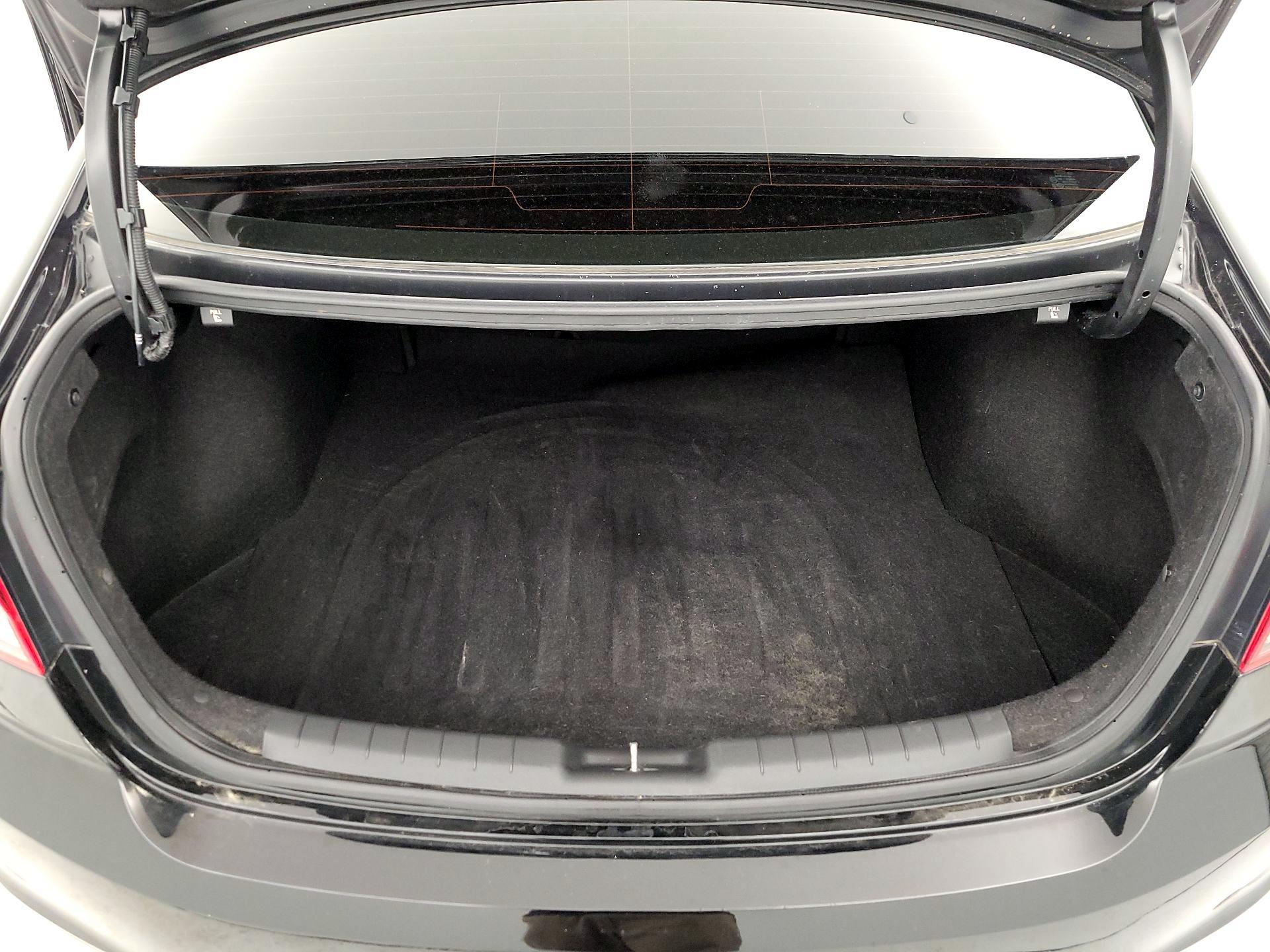 Thumbnail: 2019 Hyundai Elantra - 20