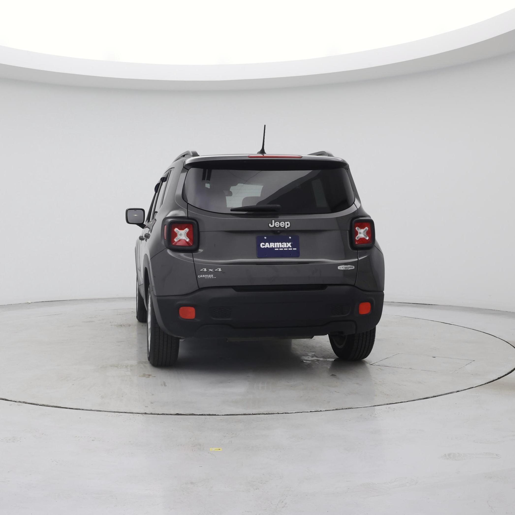 Thumbnail: 2017 Jeep Renegade - 6