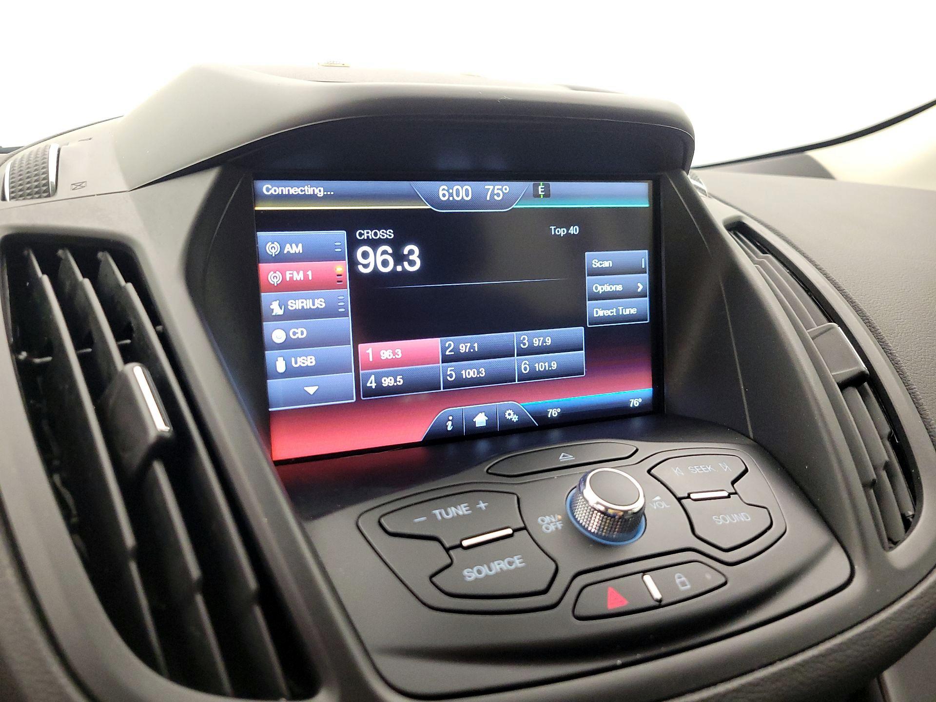 Thumbnail: 2014 Ford Escape - 16