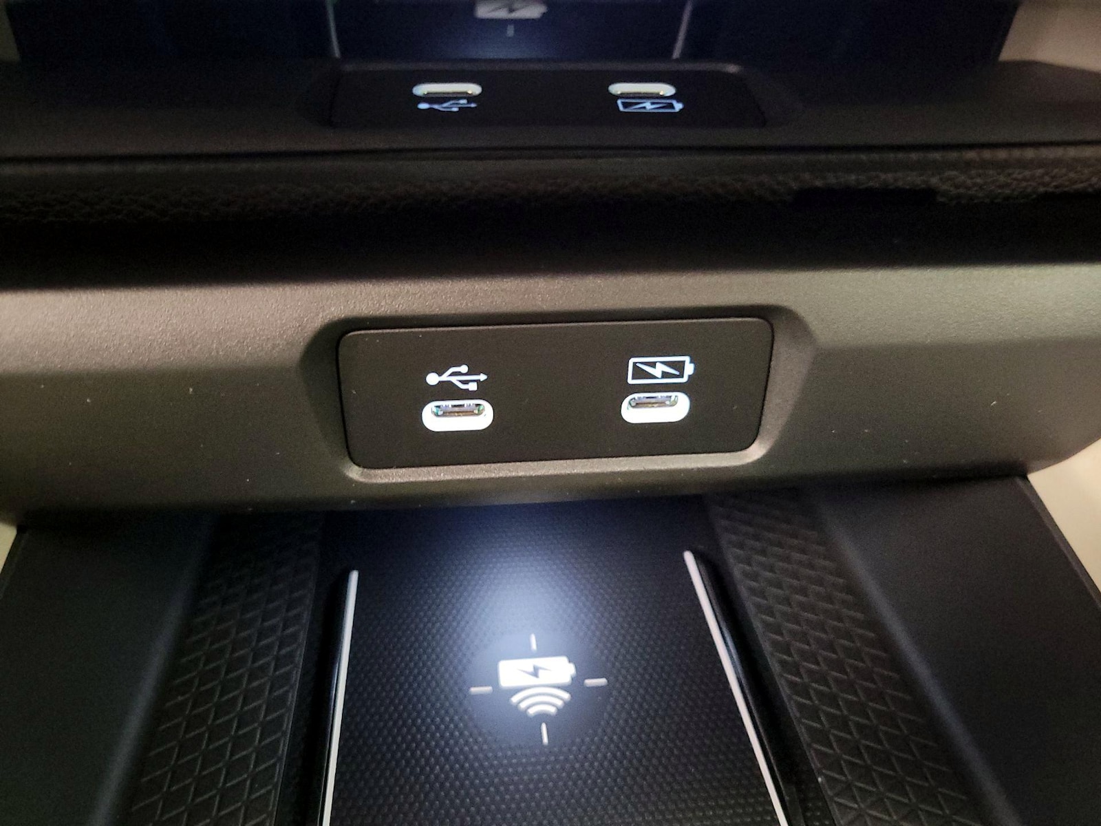 2025 Honda Accord Hybrid EX-L - Photo 18