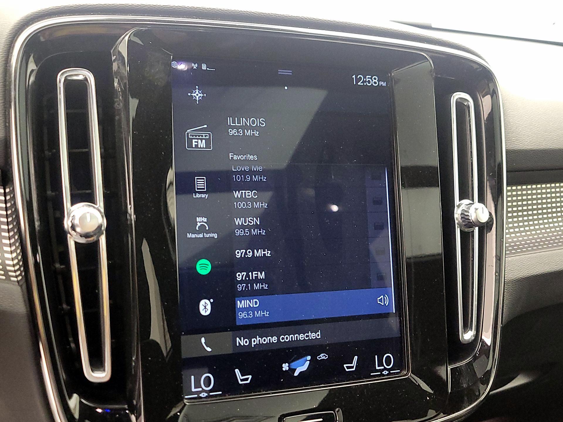 Thumbnail: 2020 Volvo XC40 - 15