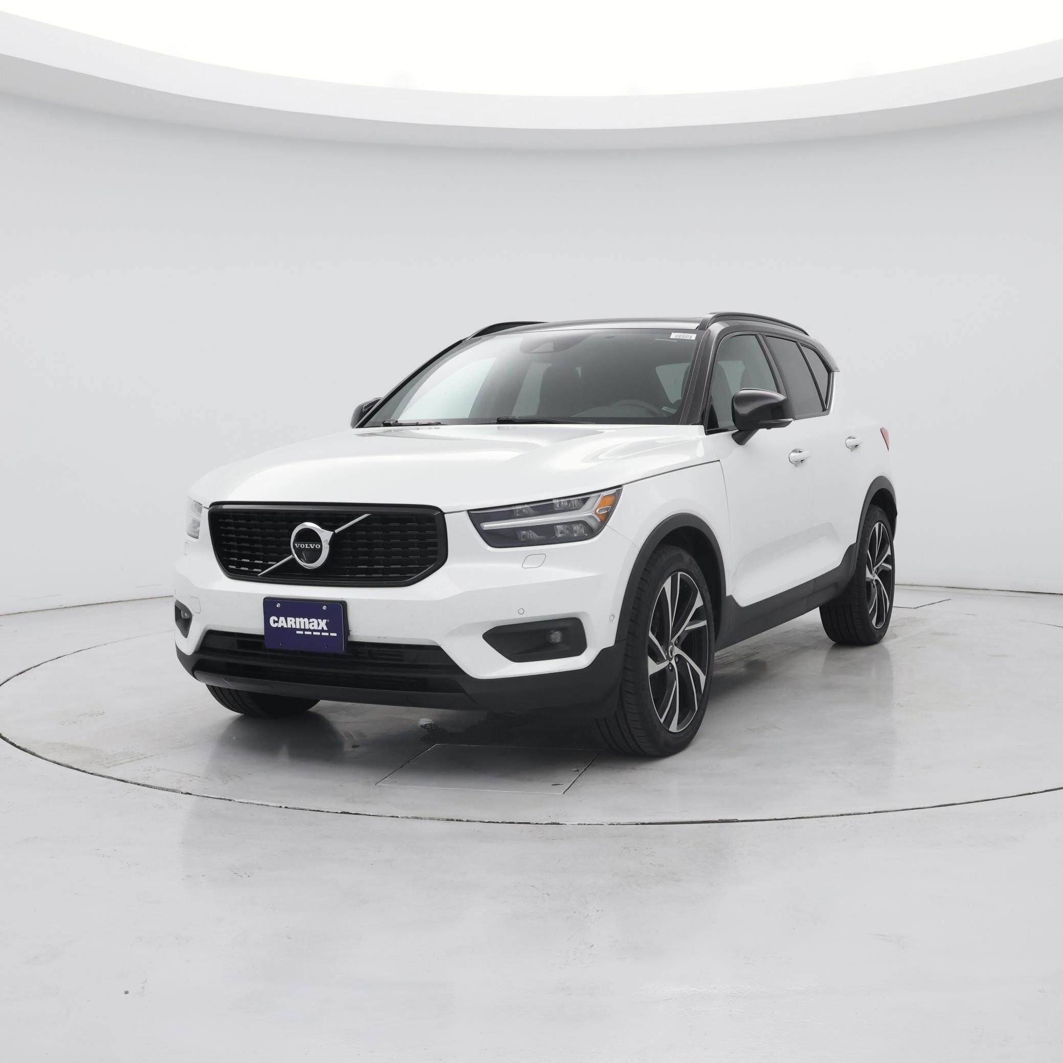 Thumbnail: 2020 Volvo XC40 - 4
