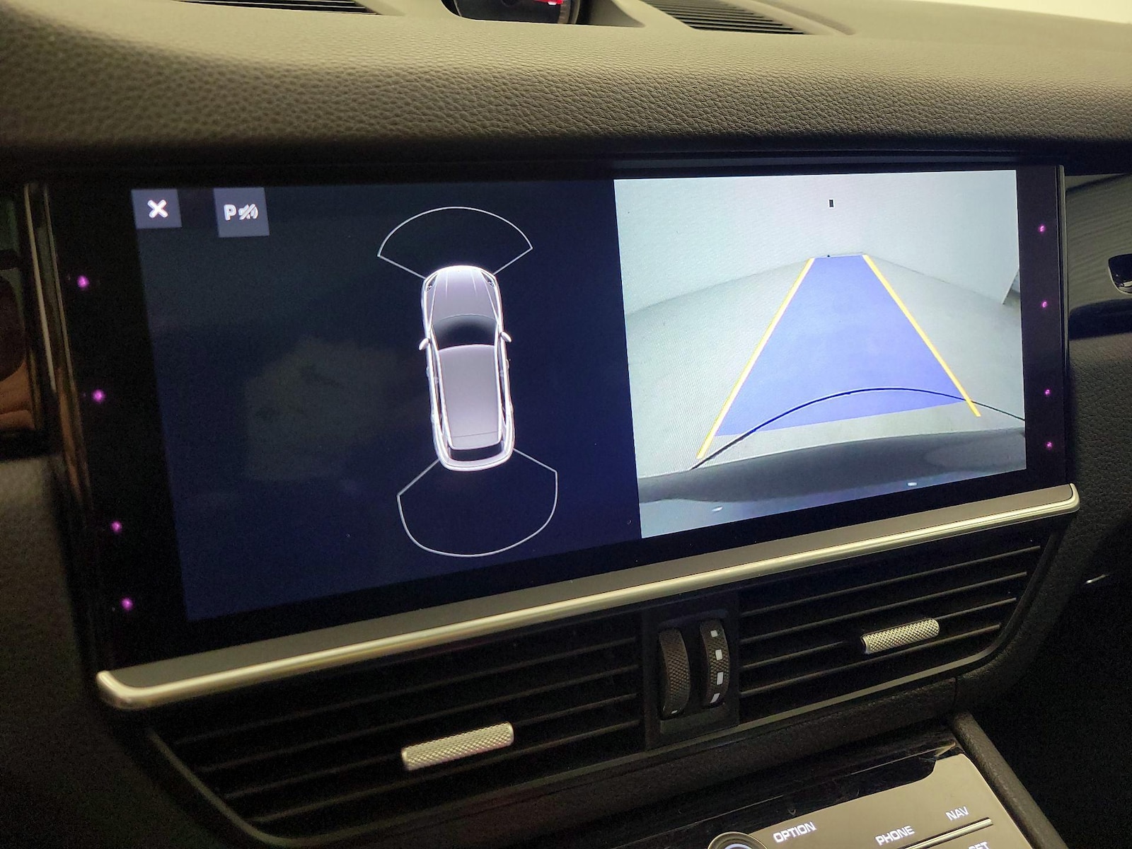 2020 Porsche Cayenne Base - Photo 16