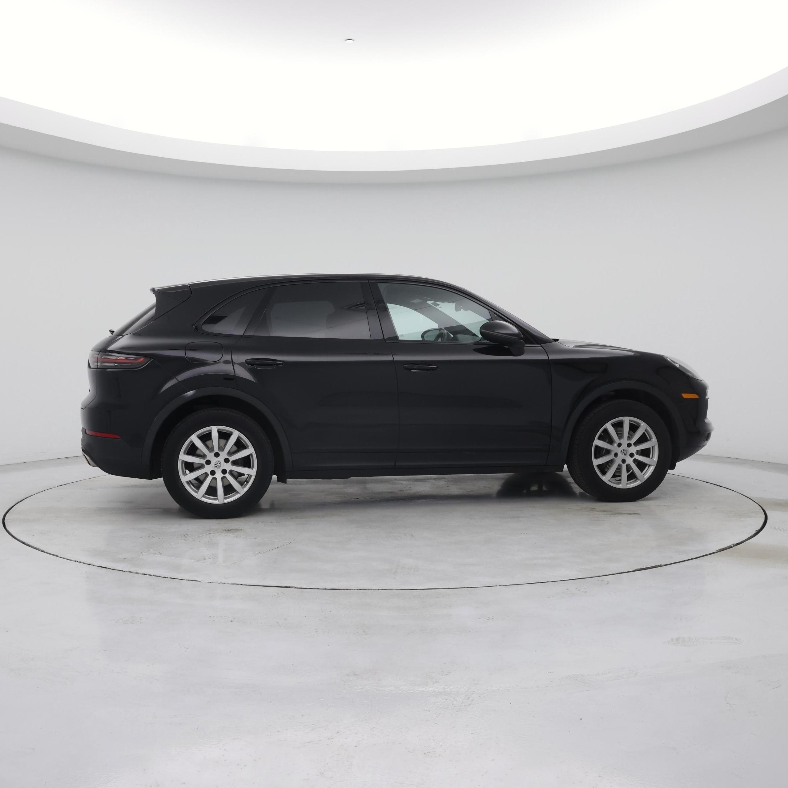 Thumbnail: 2020 Porsche Cayenne - 7