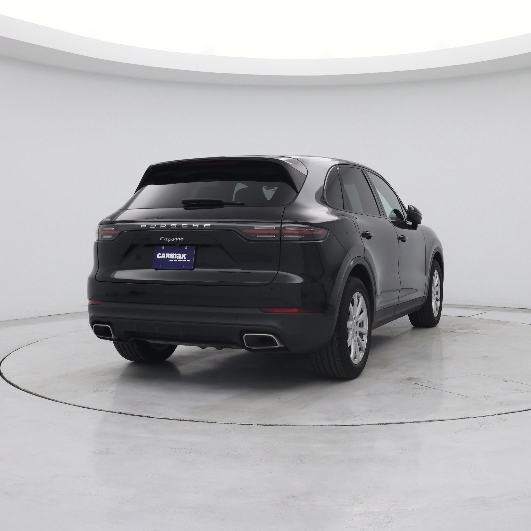 Thumbnail: 2020 Porsche Cayenne - 8