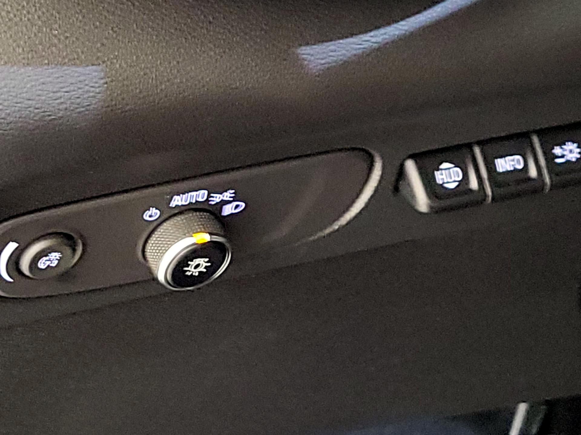 Thumbnail: 2023 Buick Envision - 13
