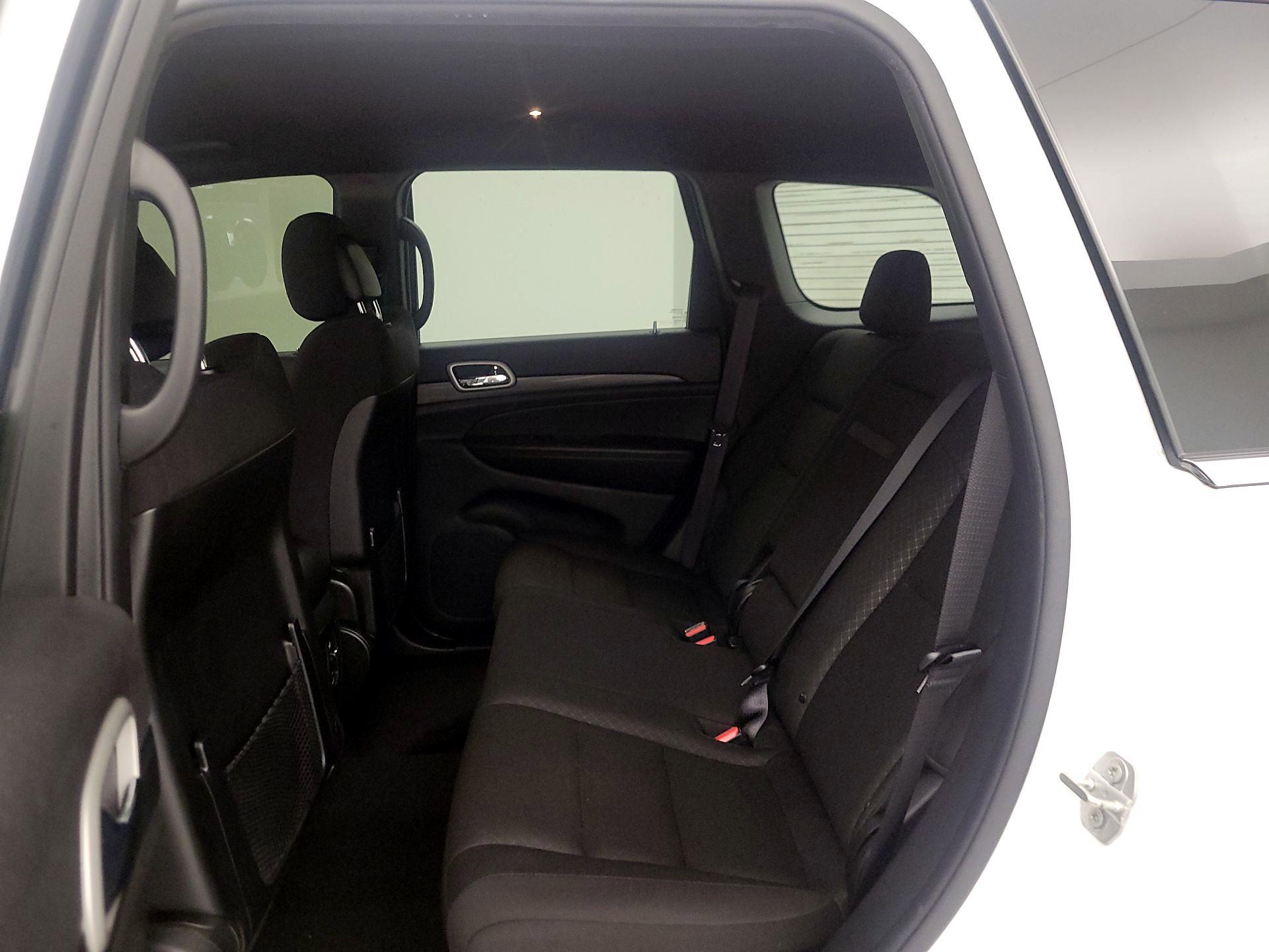 Thumbnail: 2021 Jeep Grand Cherokee - 19