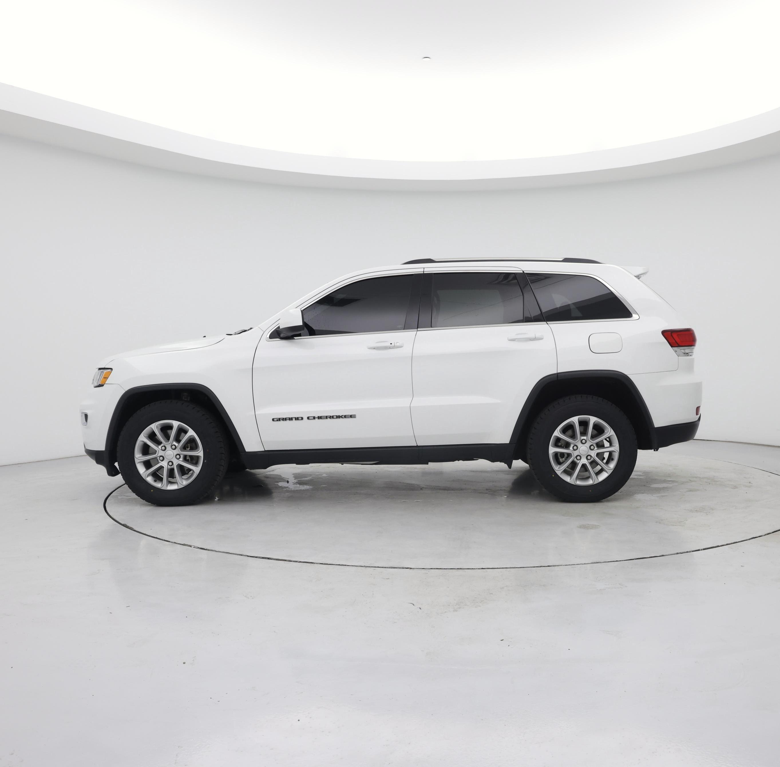 Thumbnail: 2021 Jeep Grand Cherokee - 3