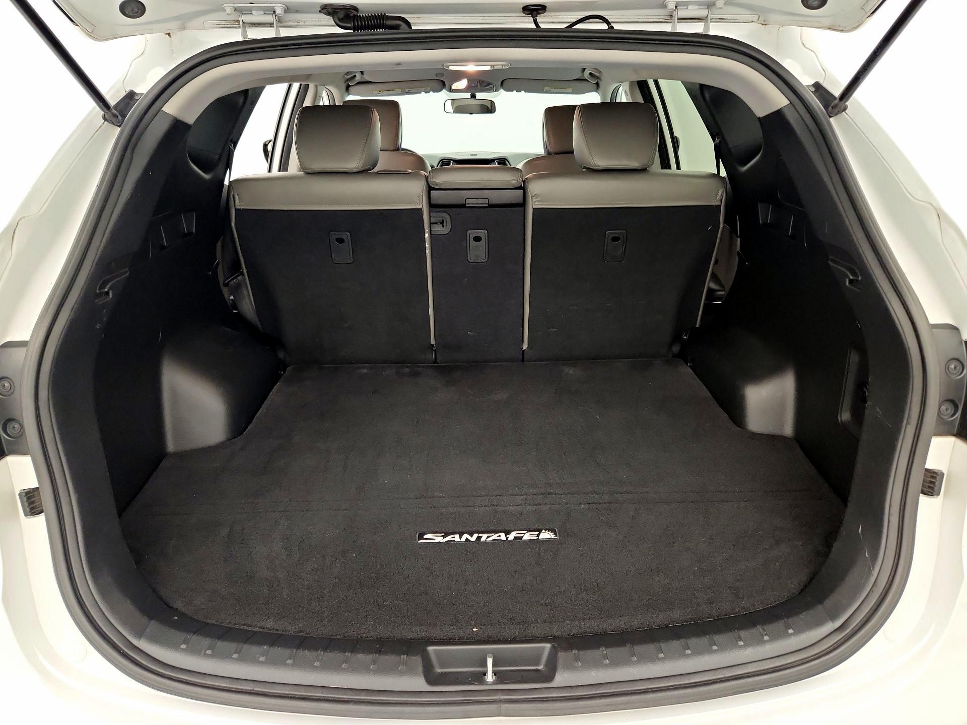 Thumbnail: 2015 Hyundai Santa Fe - 19