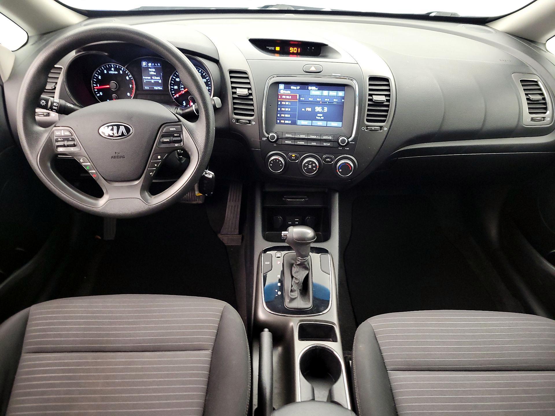 Thumbnail: 2018 Kia Forte - 9
