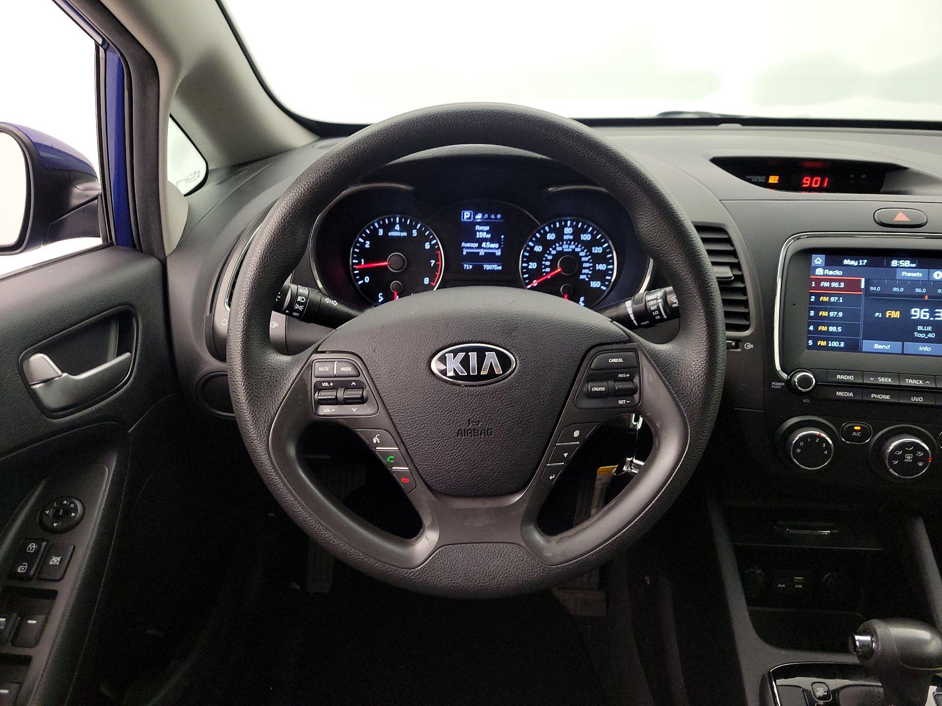 Thumbnail: 2018 Kia Forte - 10
