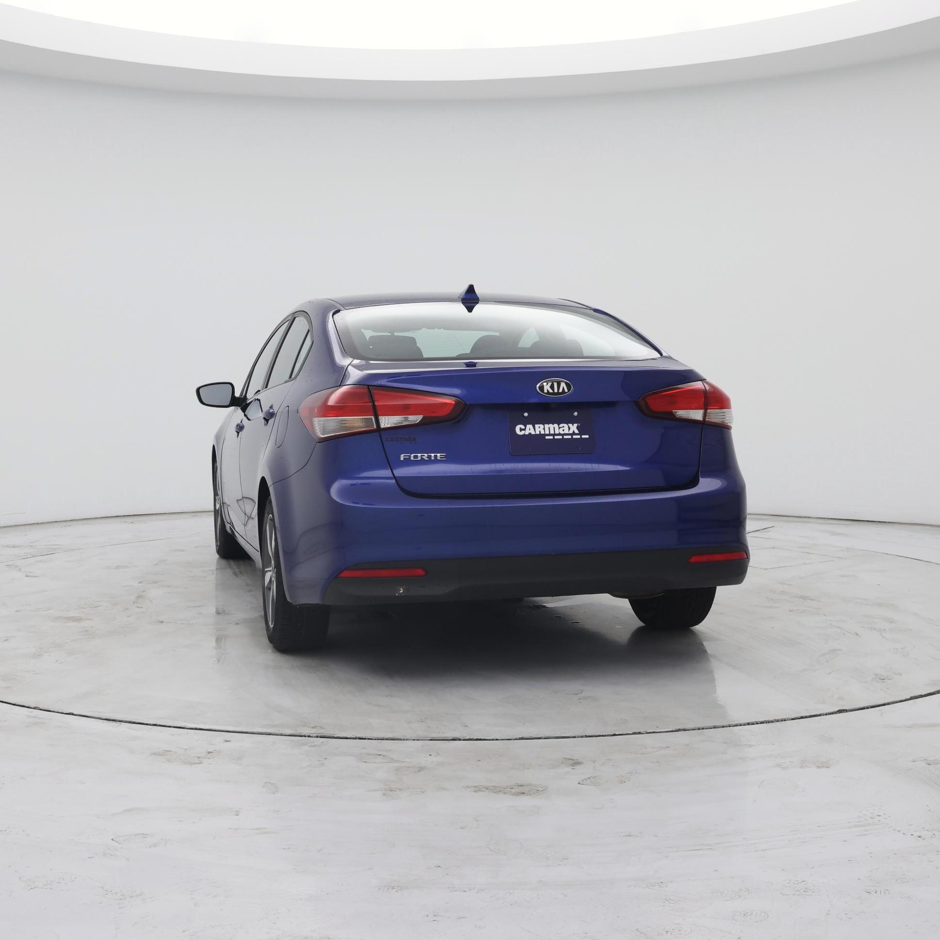 Thumbnail: 2018 Kia Forte - 6