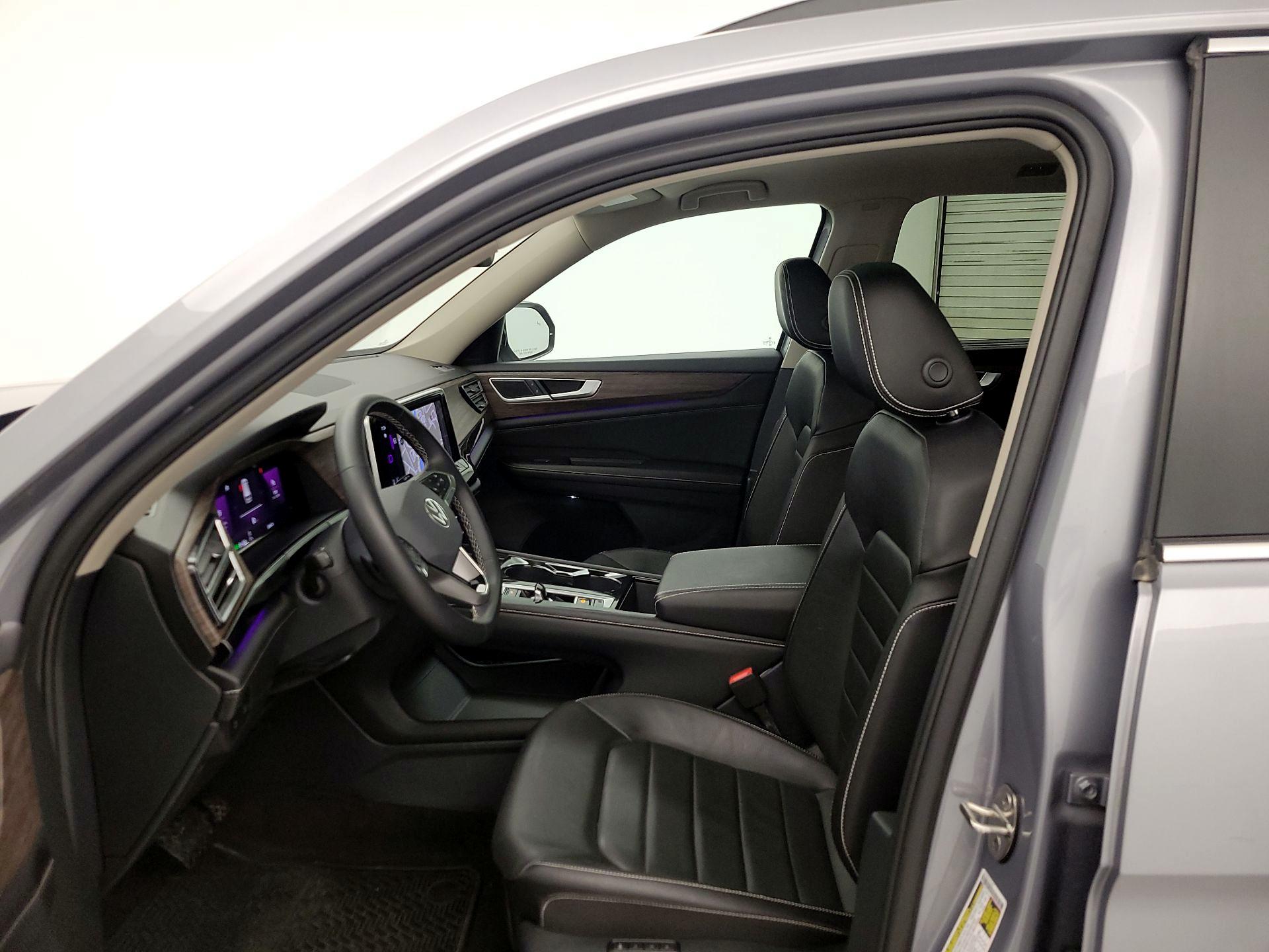 Thumbnail: 2024 Volkswagen Atlas - 11