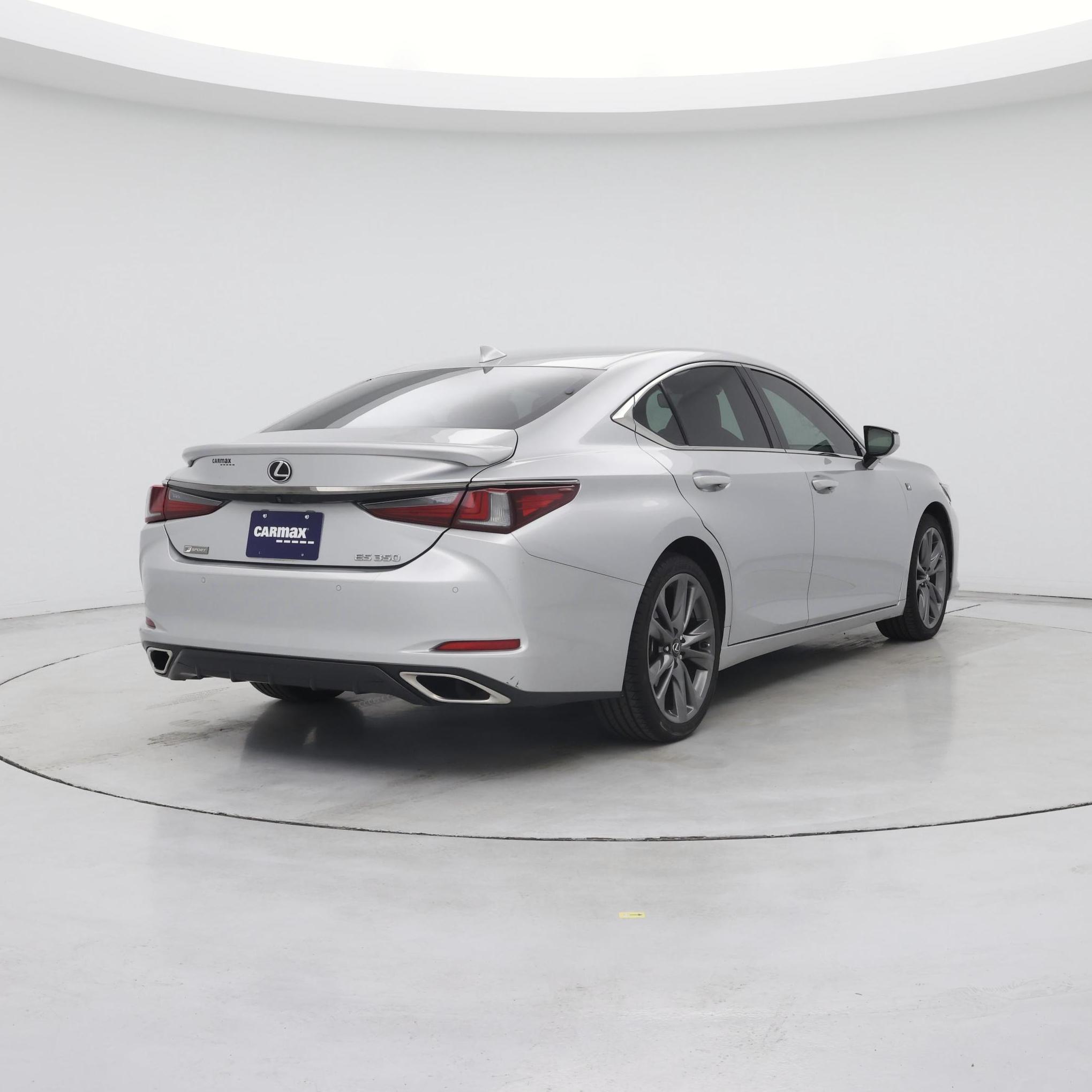 Thumbnail: 2019 Lexus ES - 8