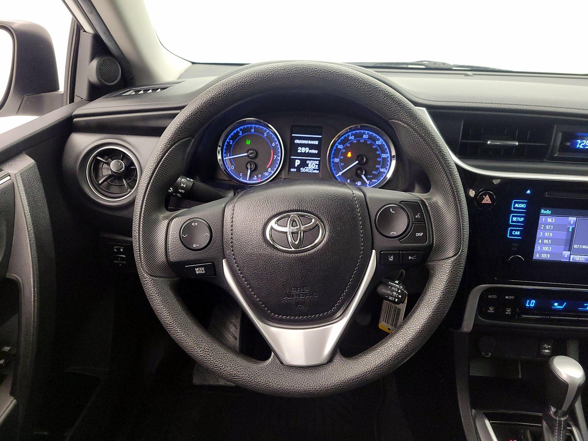 Thumbnail: 2019 Toyota Corolla - 10