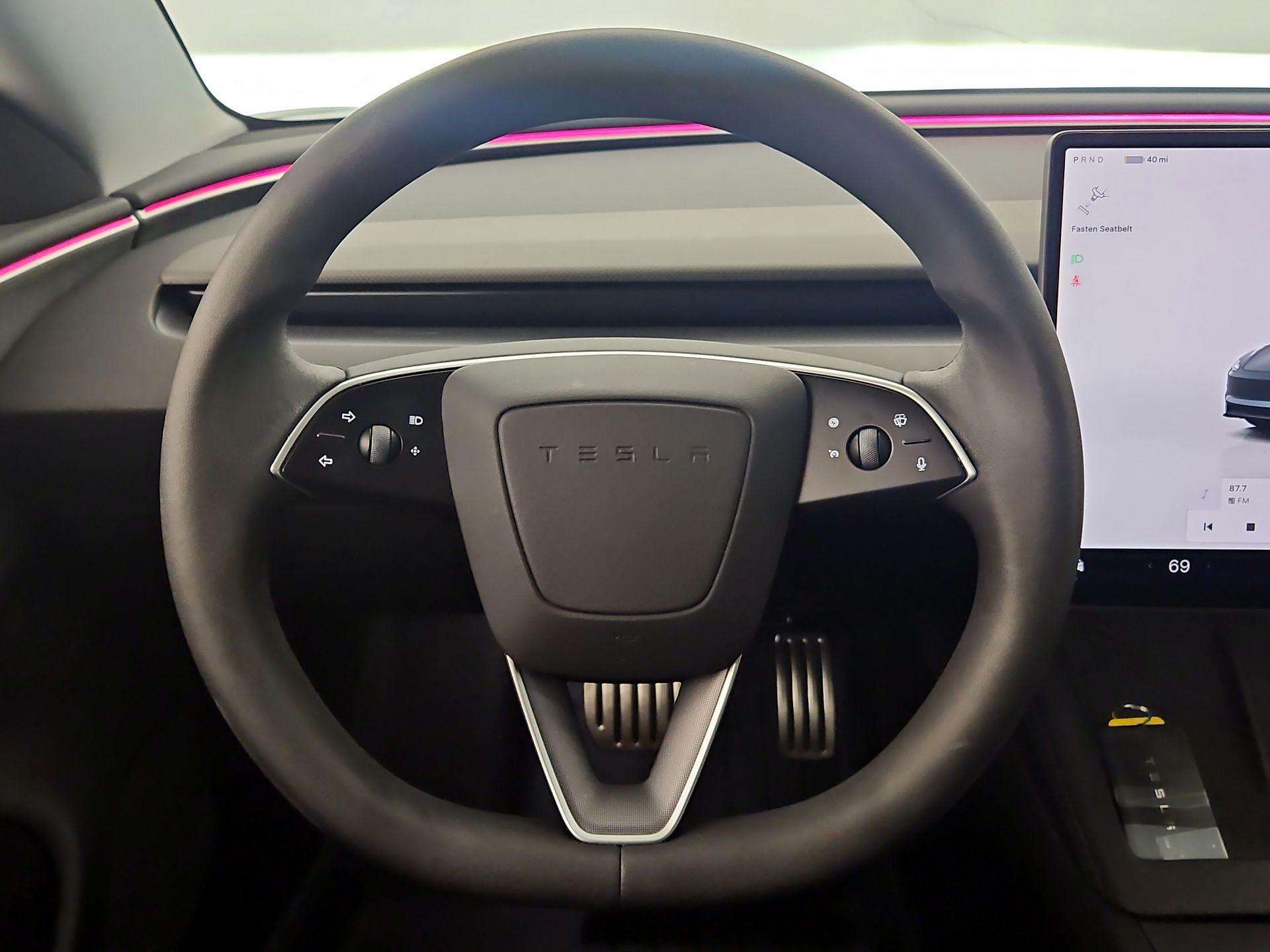 Thumbnail: 2025 Tesla Model 3 - 10