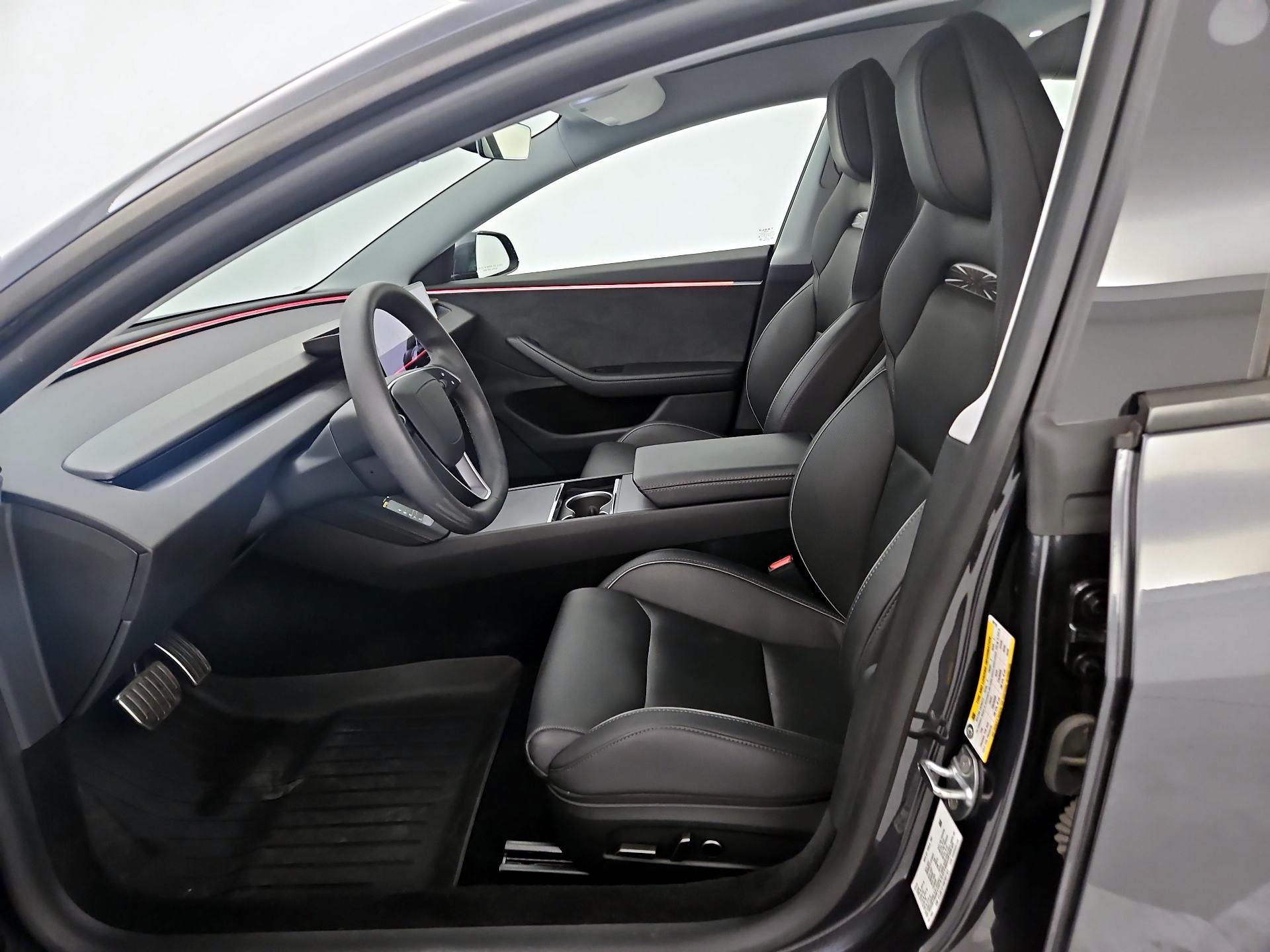 Thumbnail: 2025 Tesla Model 3 - 11