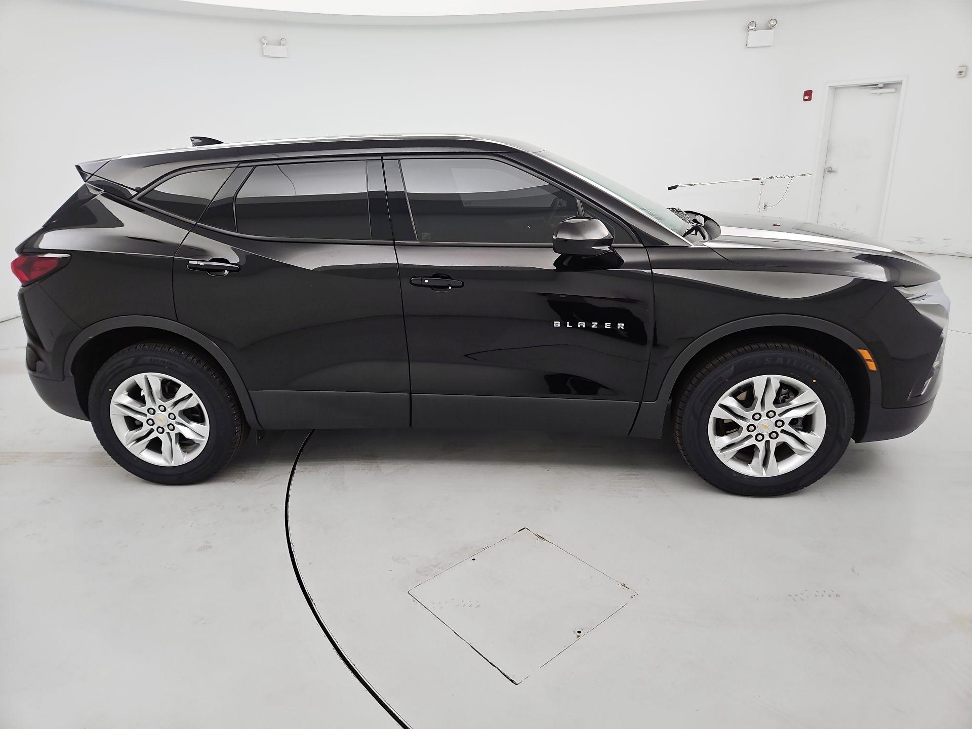Thumbnail: 2021 Chevrolet Blazer - 4