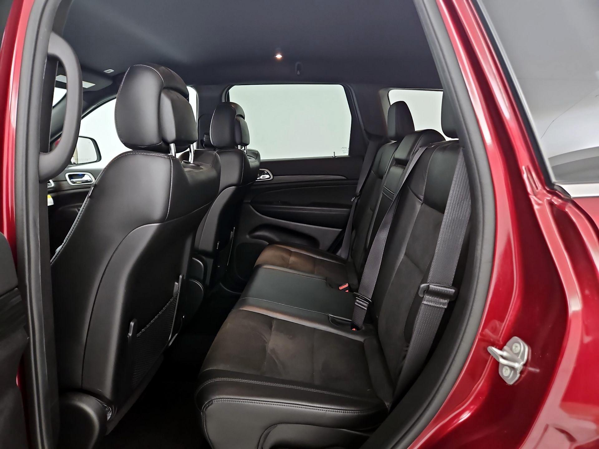 Thumbnail: 2021 Jeep Grand Cherokee - 18