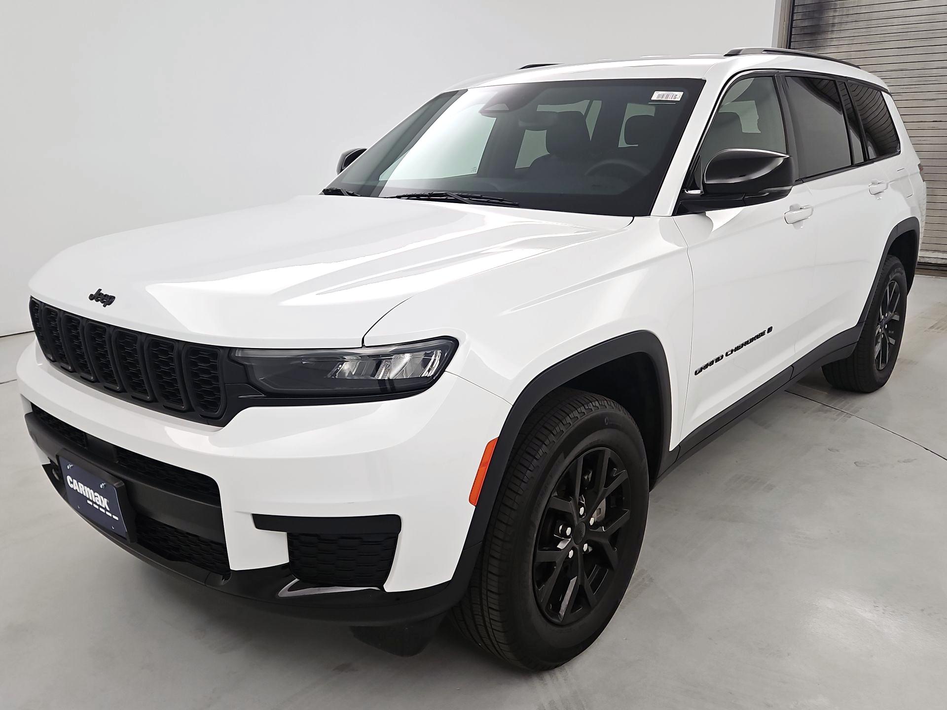 Thumbnail: 2024 Jeep Grand Cherokee L - 3
