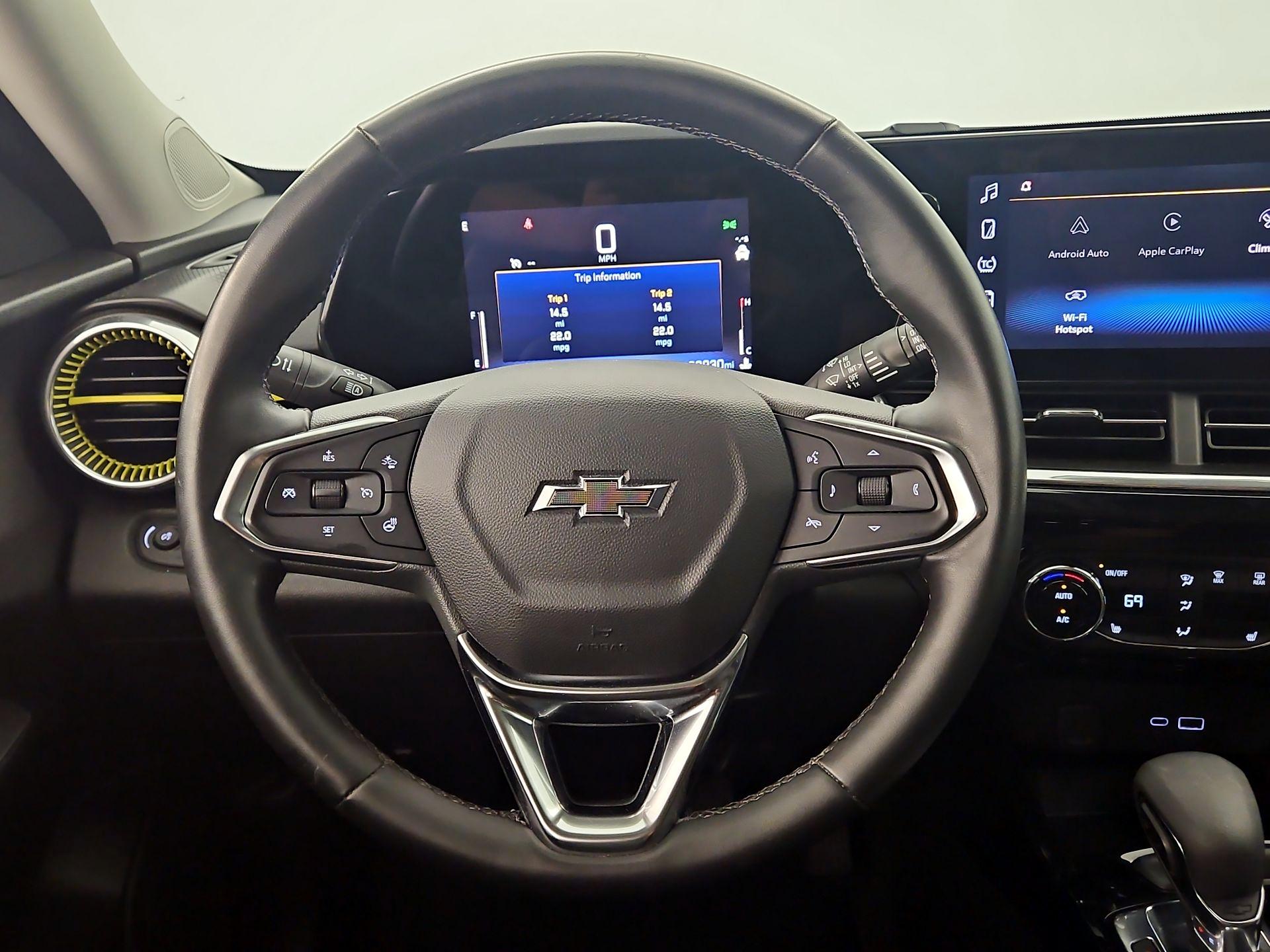 Thumbnail: 2025 Chevrolet Trax - 10