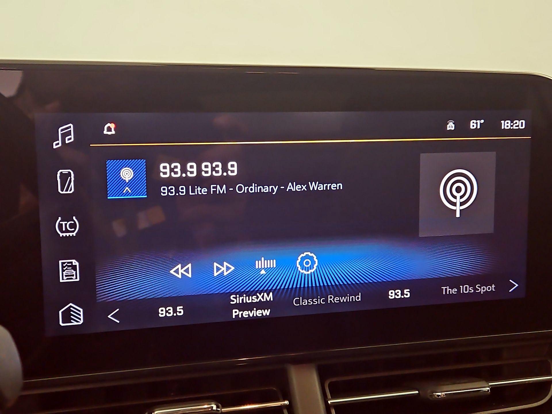 Thumbnail: 2025 Chevrolet Trax - 15