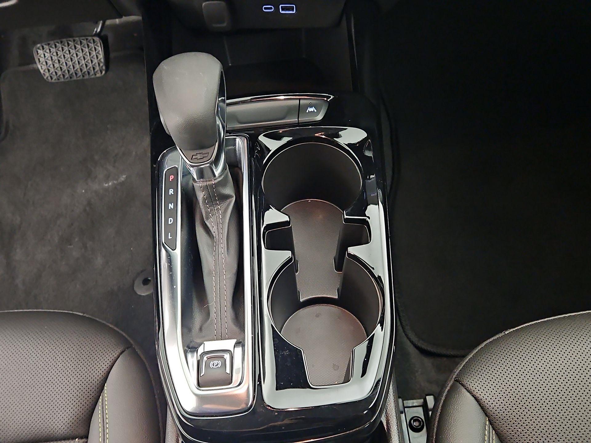 Thumbnail: 2025 Chevrolet Trax - 17
