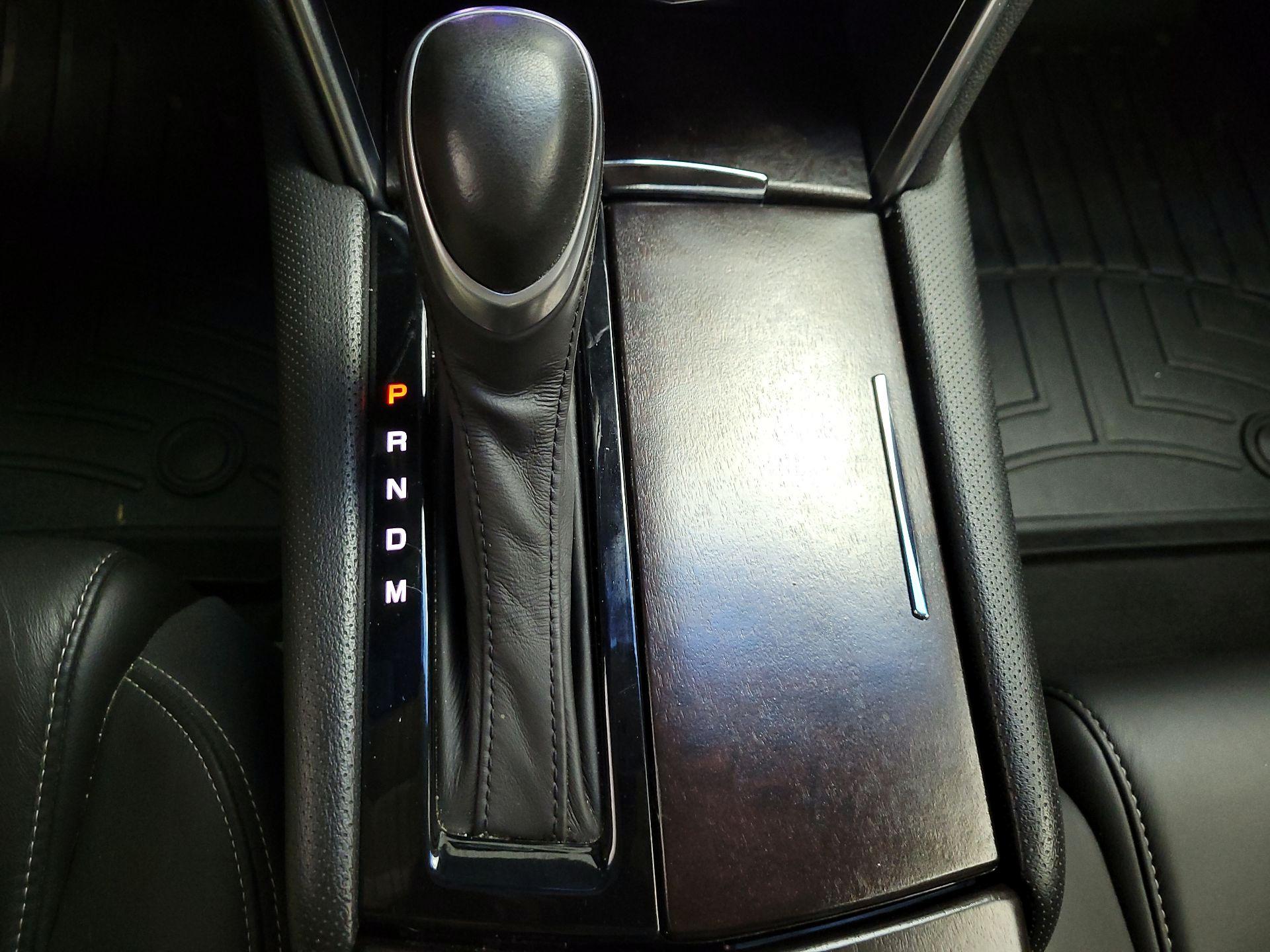 Thumbnail: 2018 Cadillac XTS - 18