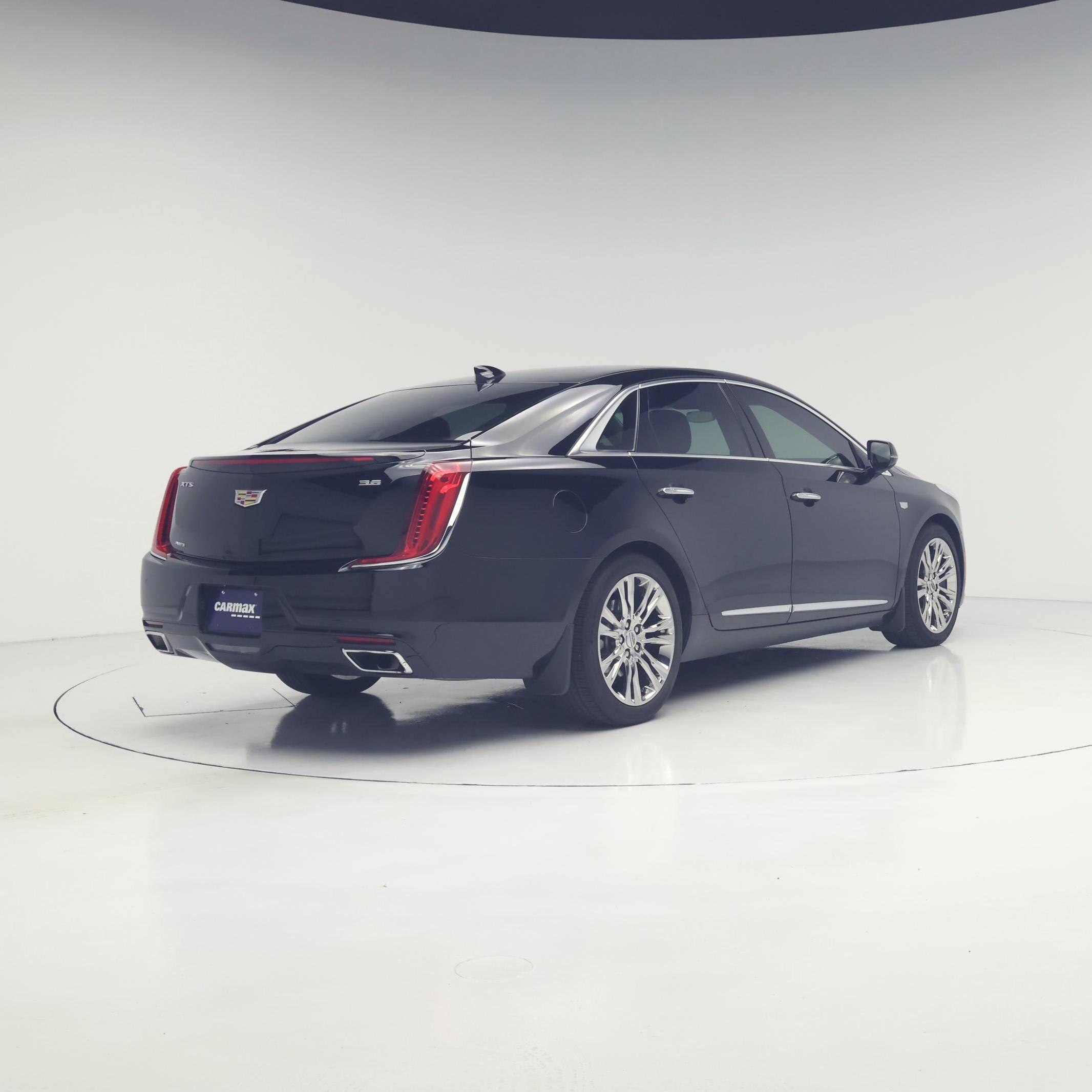 Thumbnail: 2018 Cadillac XTS - 8