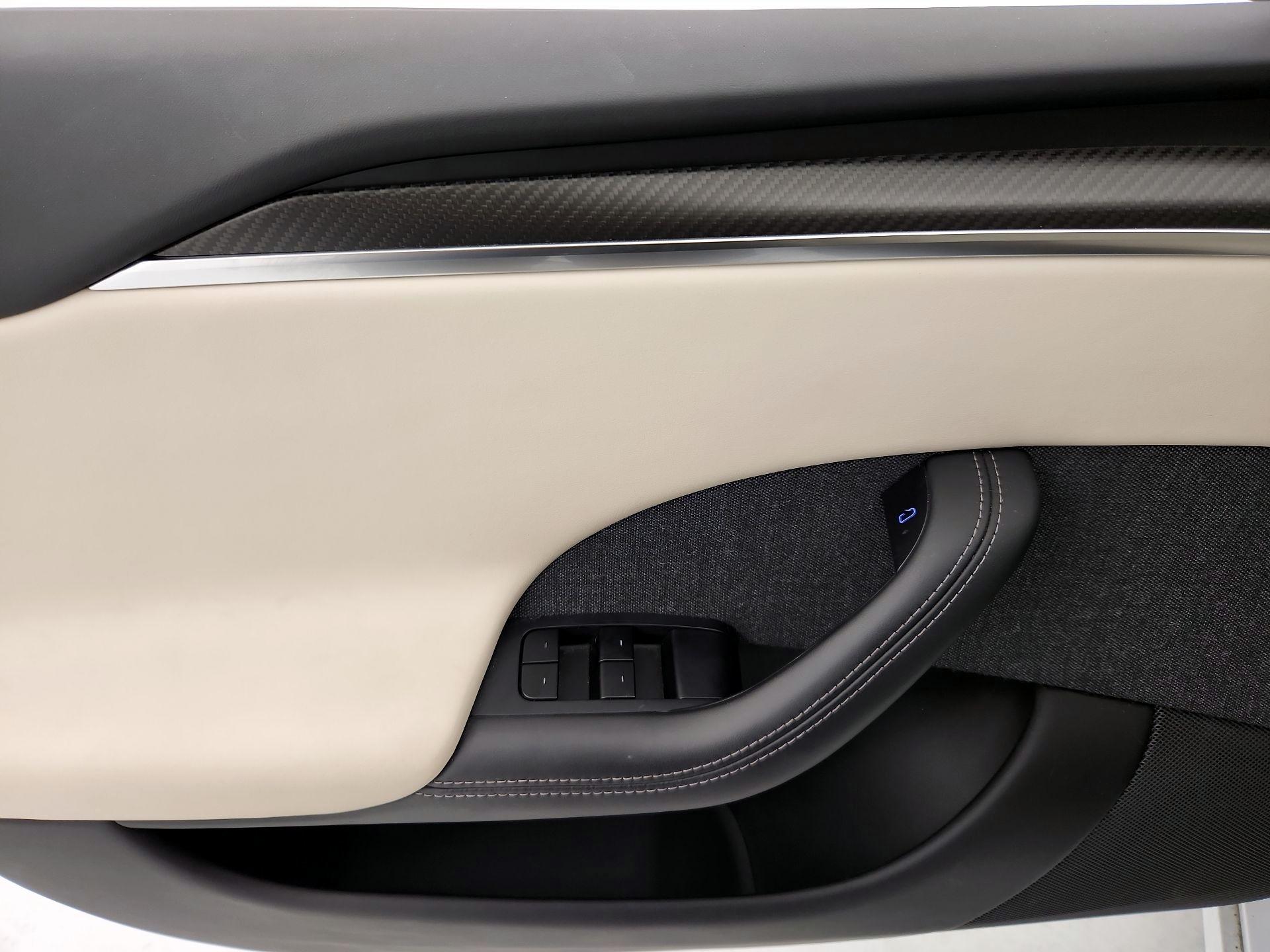 Thumbnail: 2021 Tesla Model S - 12