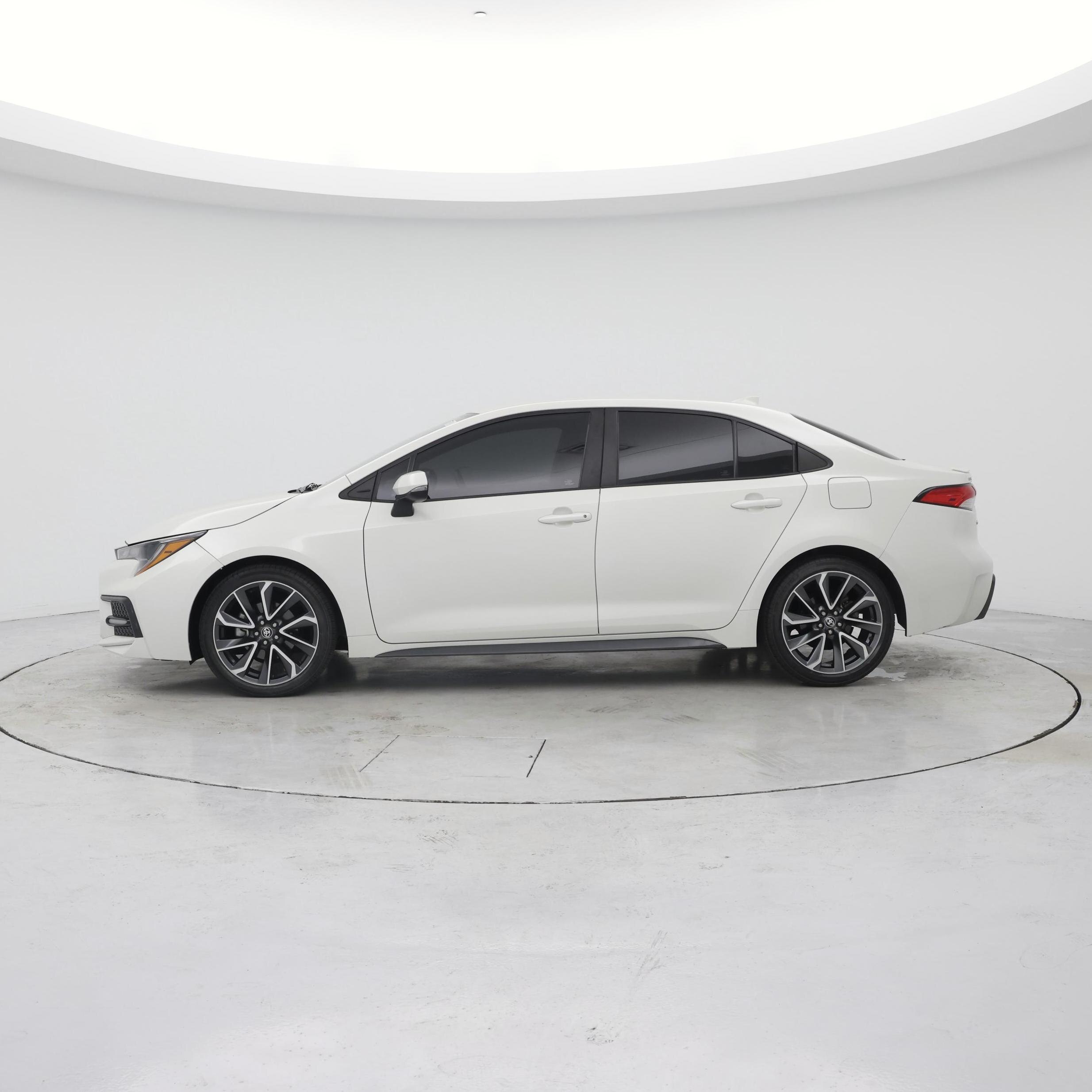 Thumbnail: 2020 Toyota Corolla - 3
