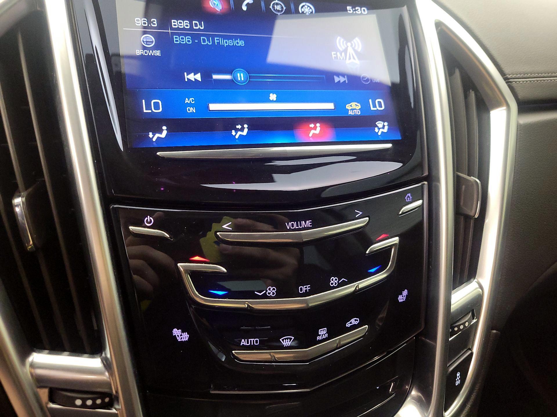 Thumbnail: 2015 Cadillac SRX - 17