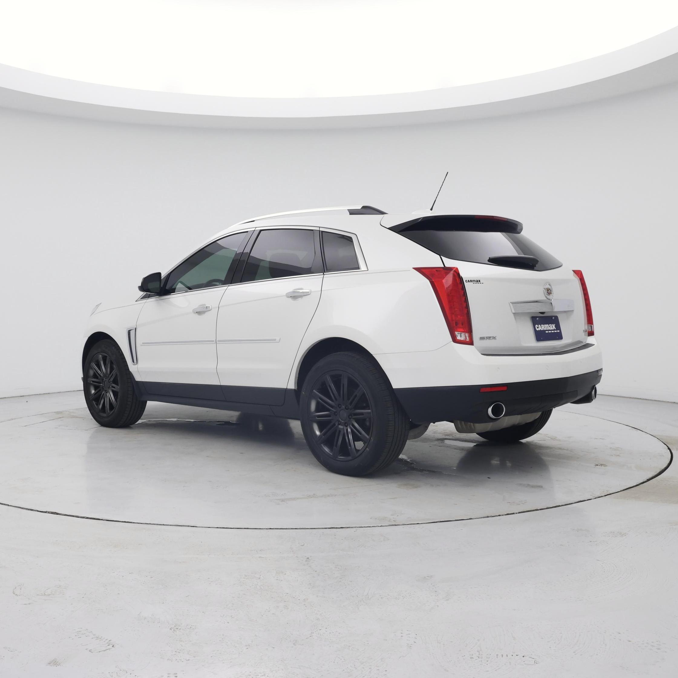 Thumbnail: 2015 Cadillac SRX - 2