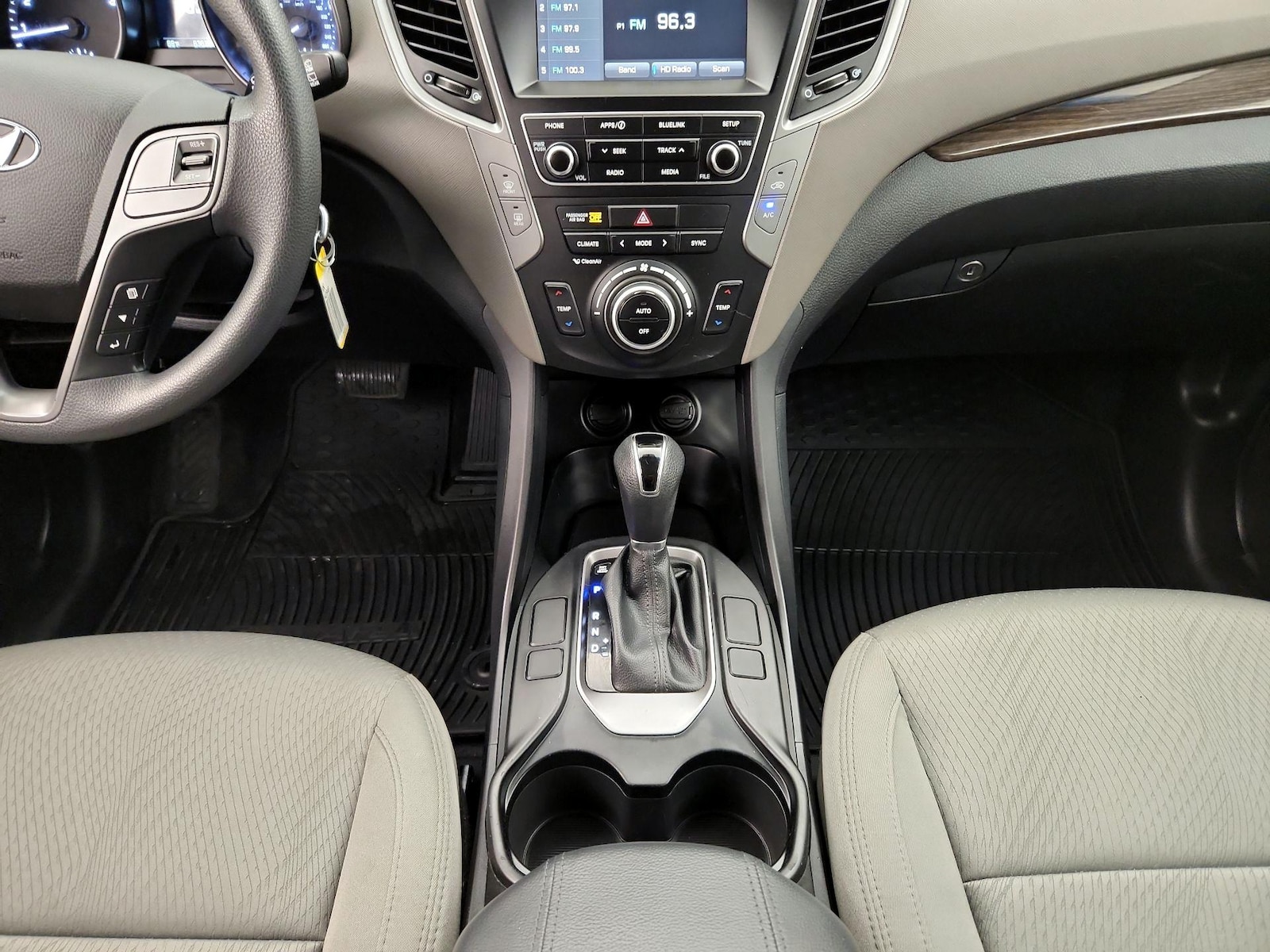 2017 Hyundai Santa Fe Sport - Photo 18