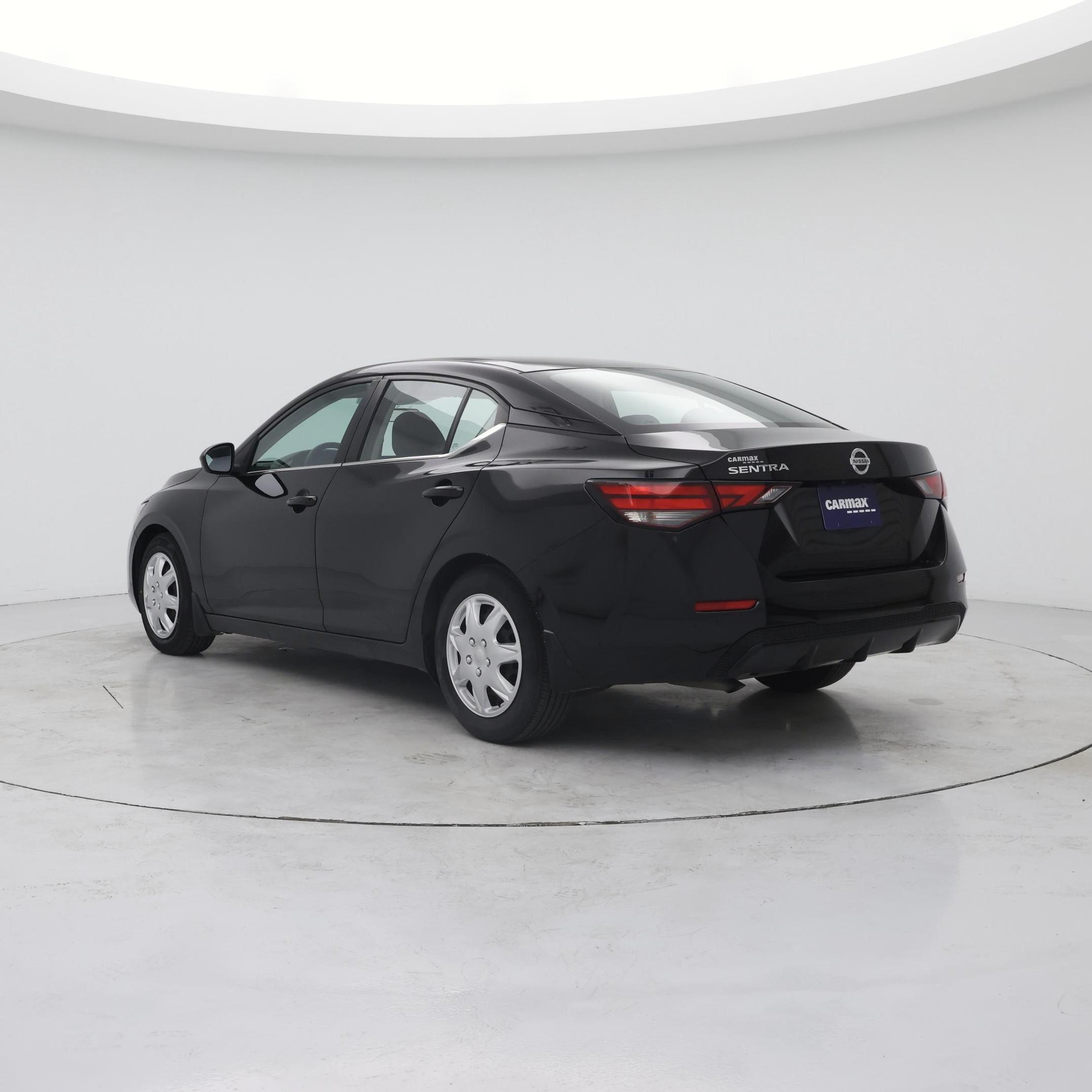 Thumbnail: 2021 Nissan Sentra - 2