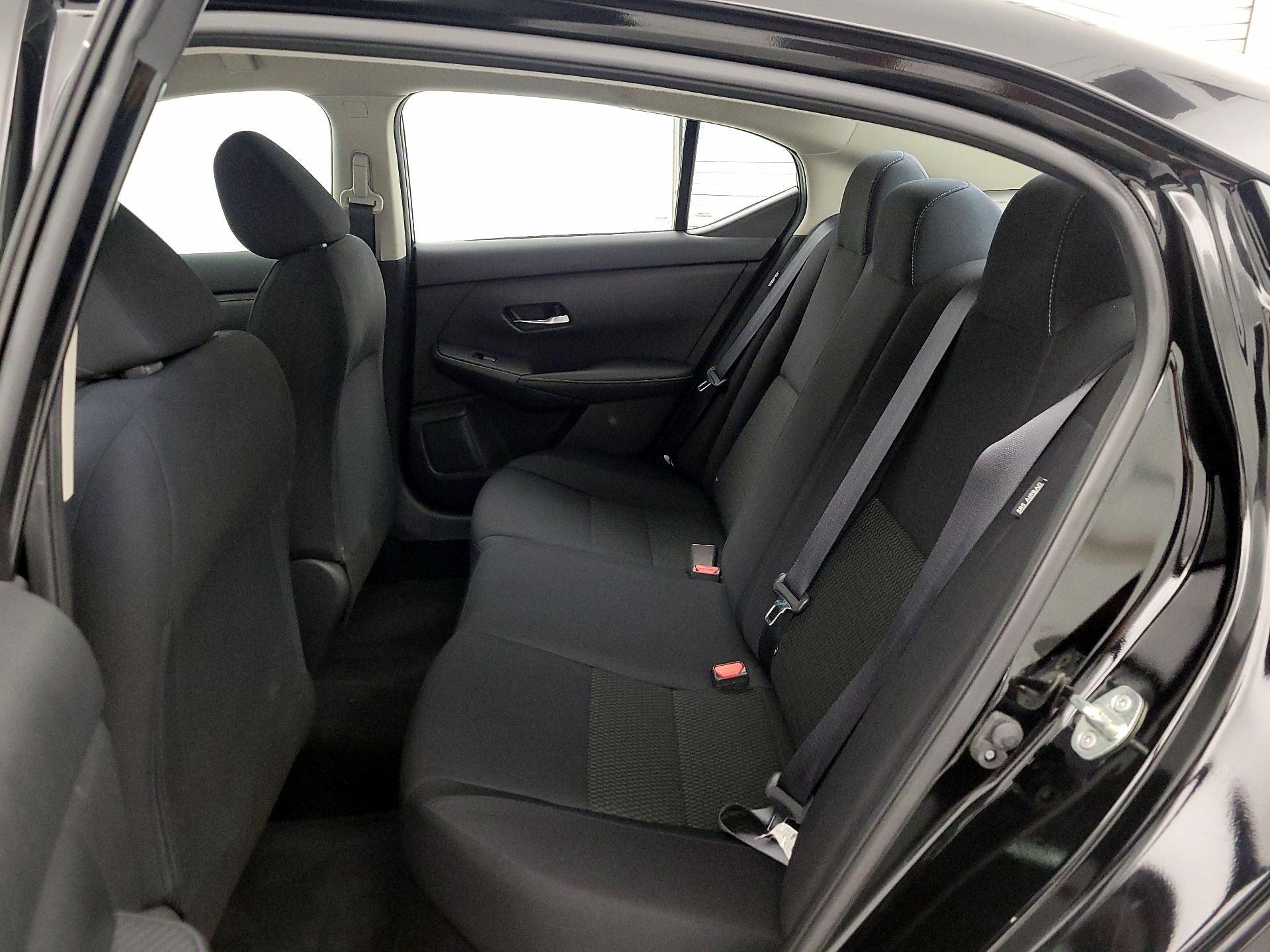 Thumbnail: 2021 Nissan Sentra - 19