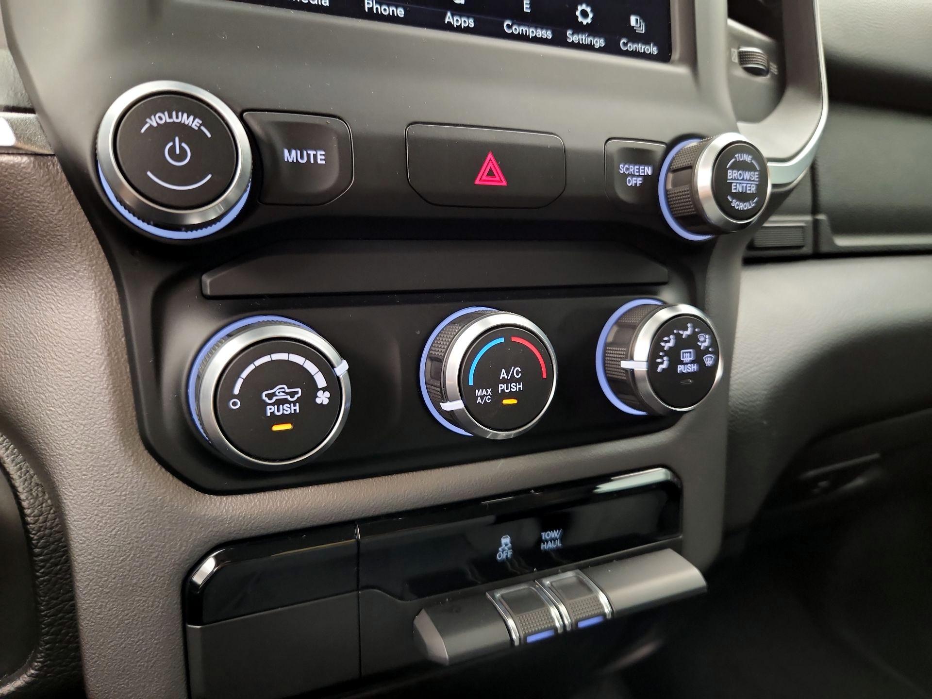 Thumbnail: 2019 RAM 1500 - 16