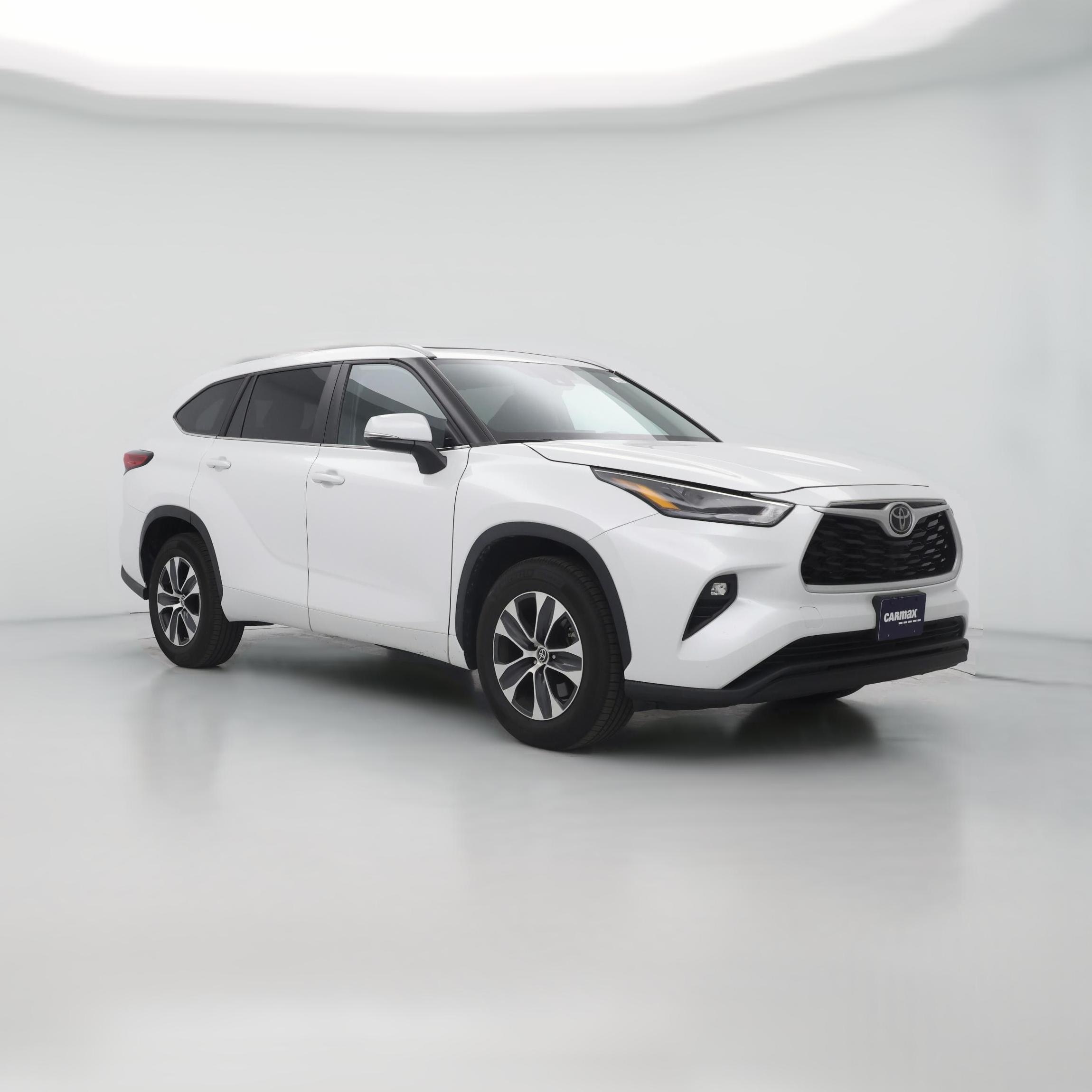 Thumbnail: 2023 Toyota Highlander - 1