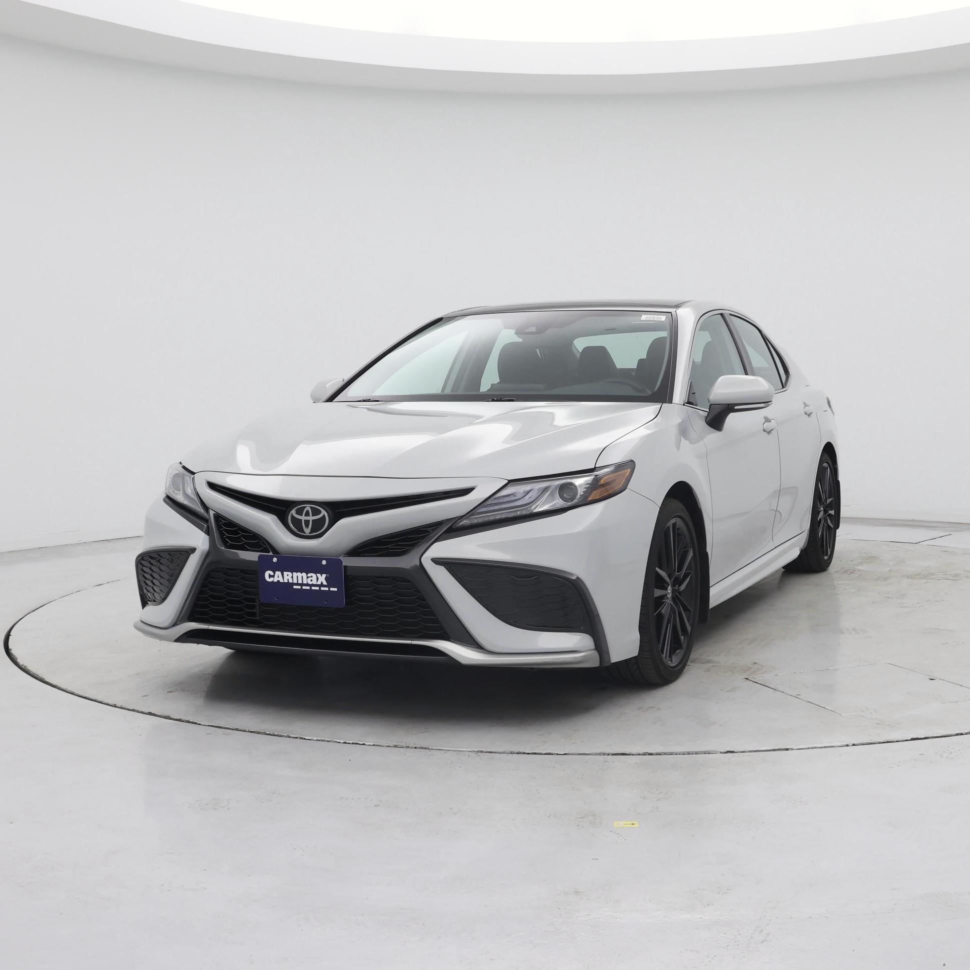 Thumbnail: 2023 Toyota Camry - 4