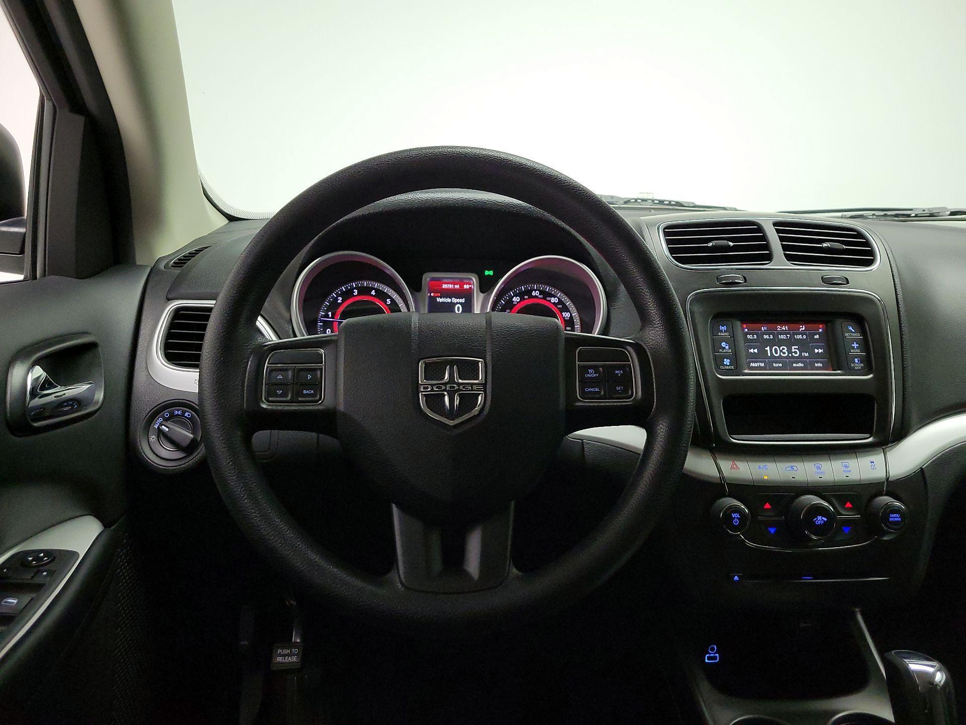 Thumbnail: 2018 Dodge Journey - 10