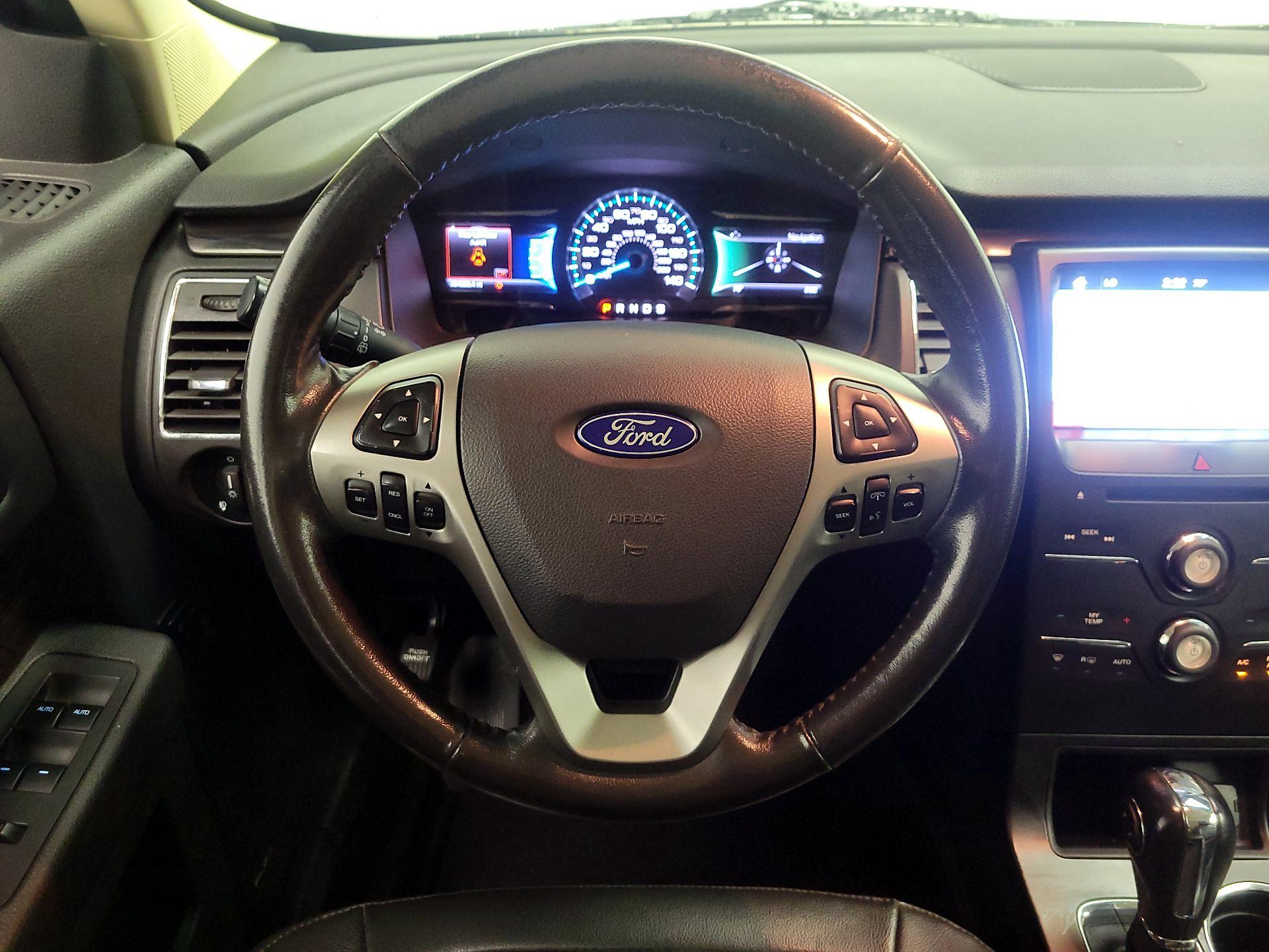 Thumbnail: 2016 Ford Flex - 10
