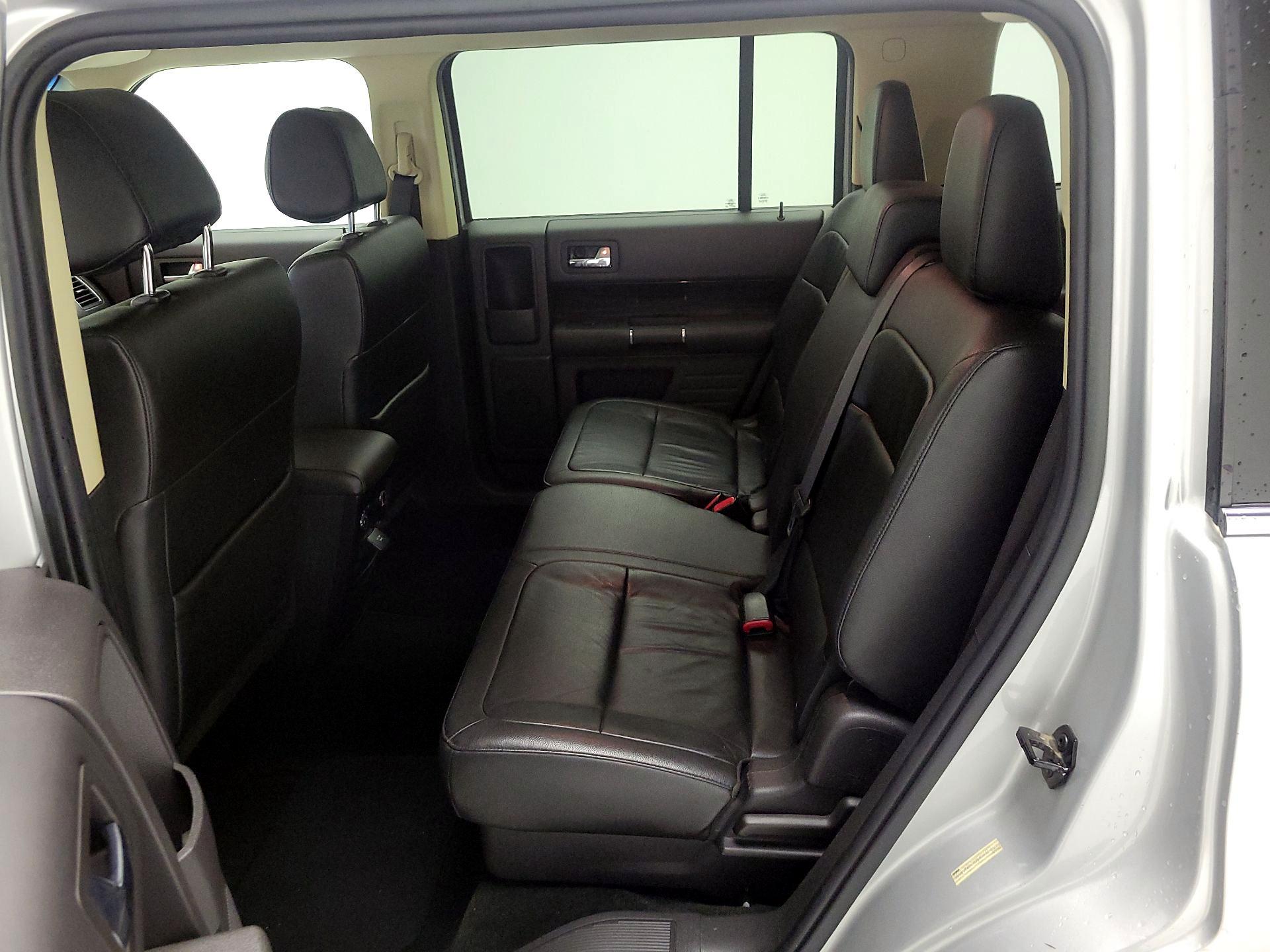 Thumbnail: 2016 Ford Flex - 17